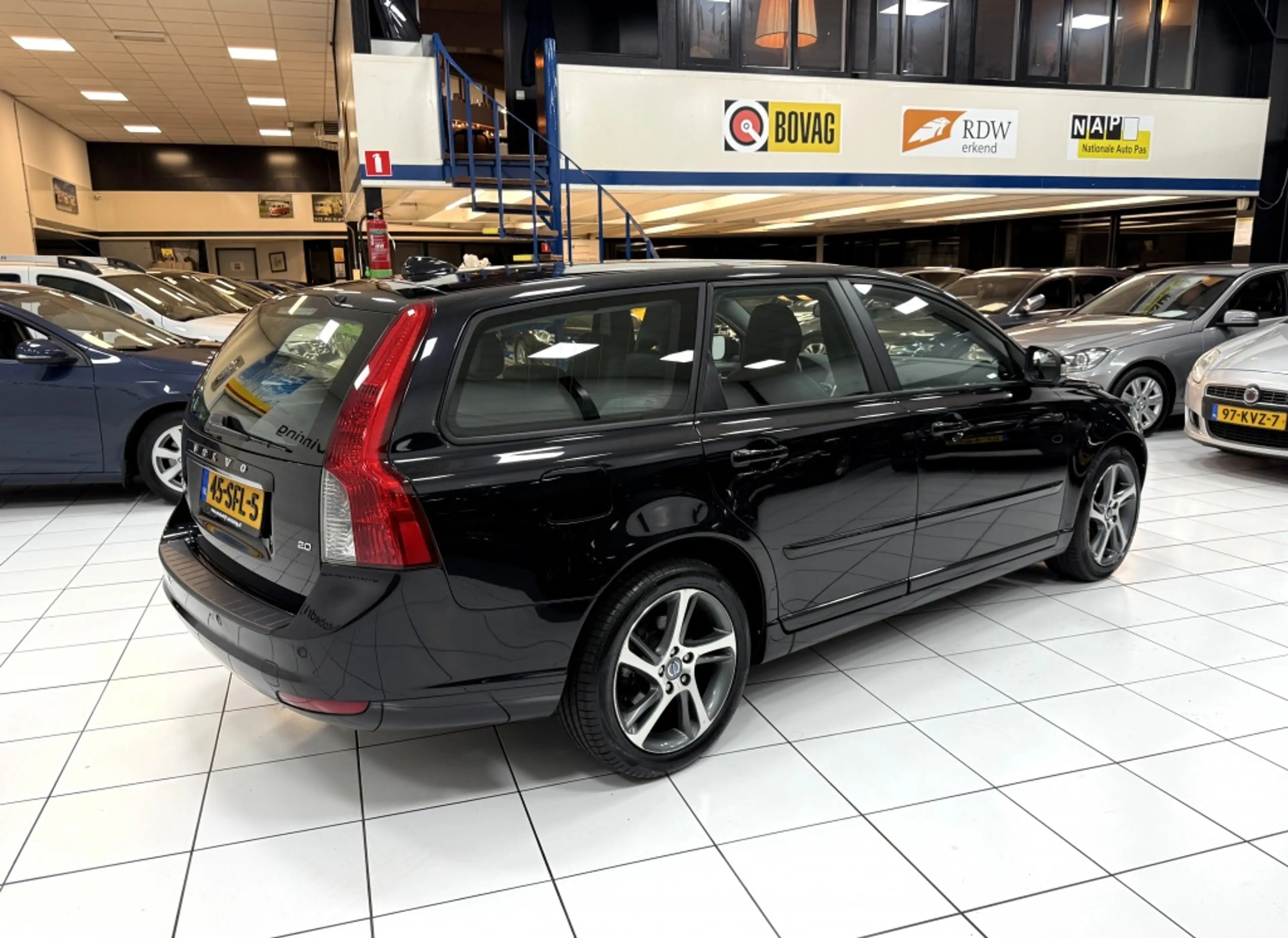 Volvo V50 2.0 Limited Edition Bovag Garantie — photo 15