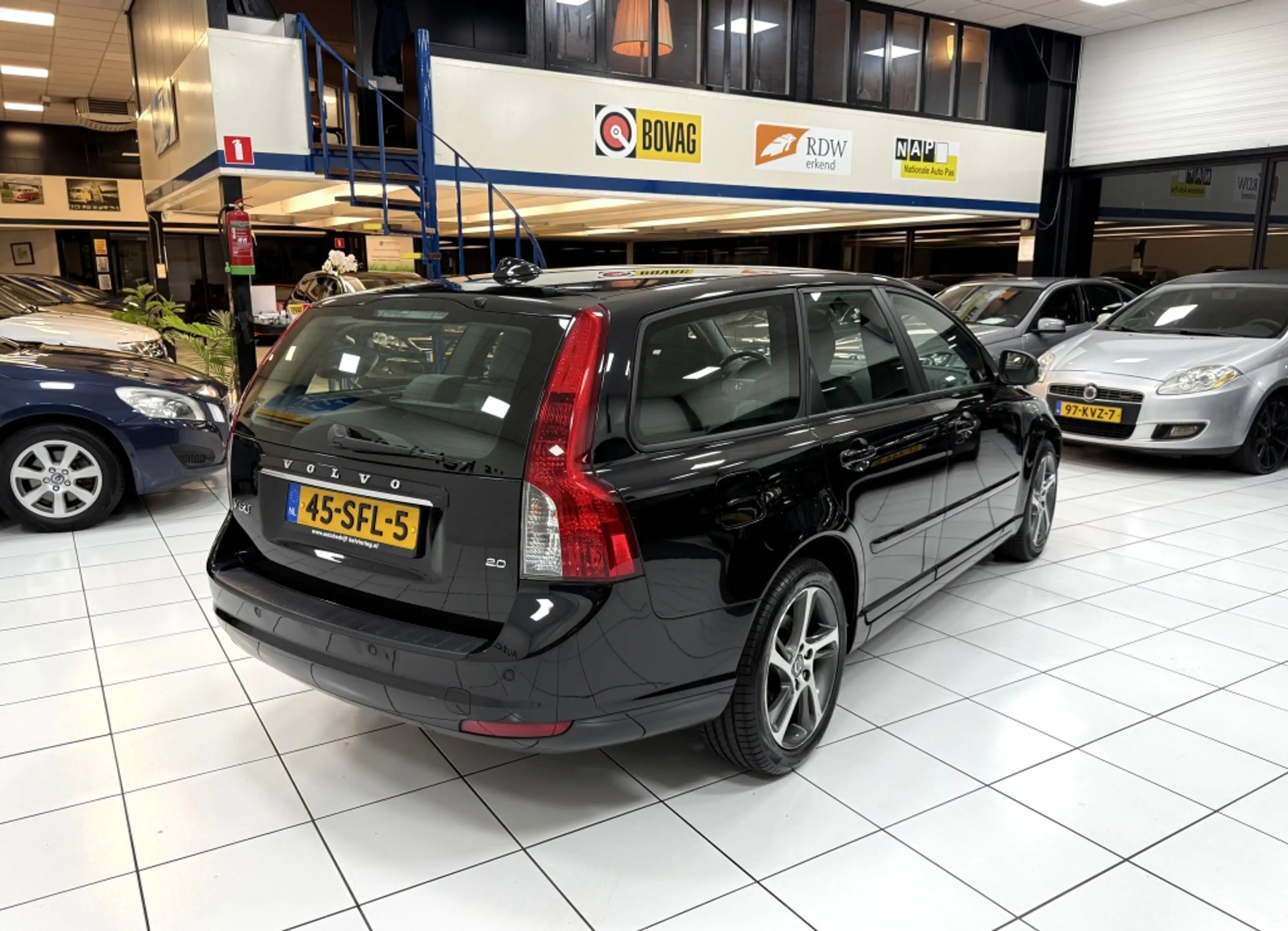 Volvo V50 2.0 Limited Edition Bovag Garantie — photo 14