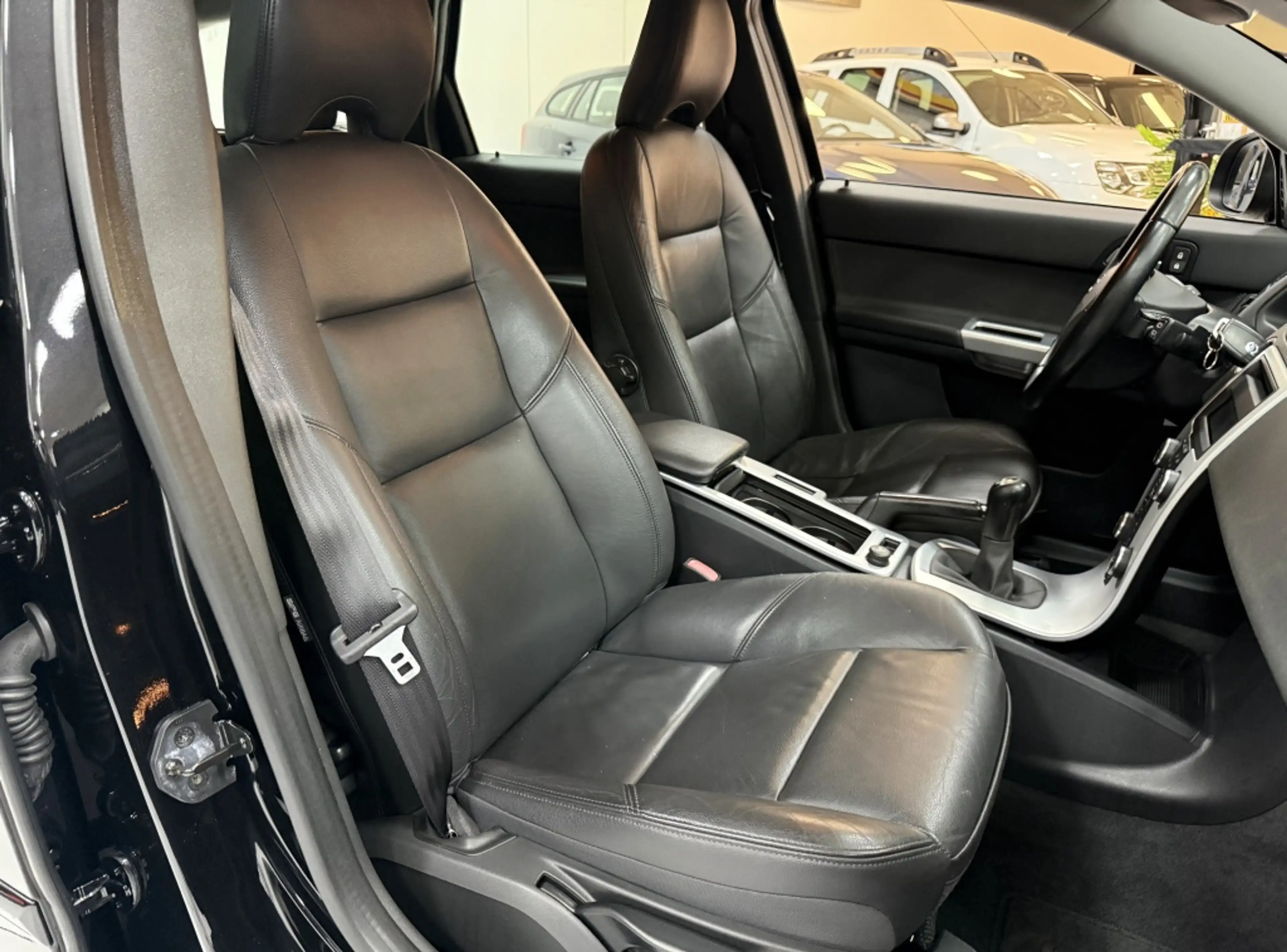 Volvo V50 2.0 Limited Edition Bovag Garantie — photo 19