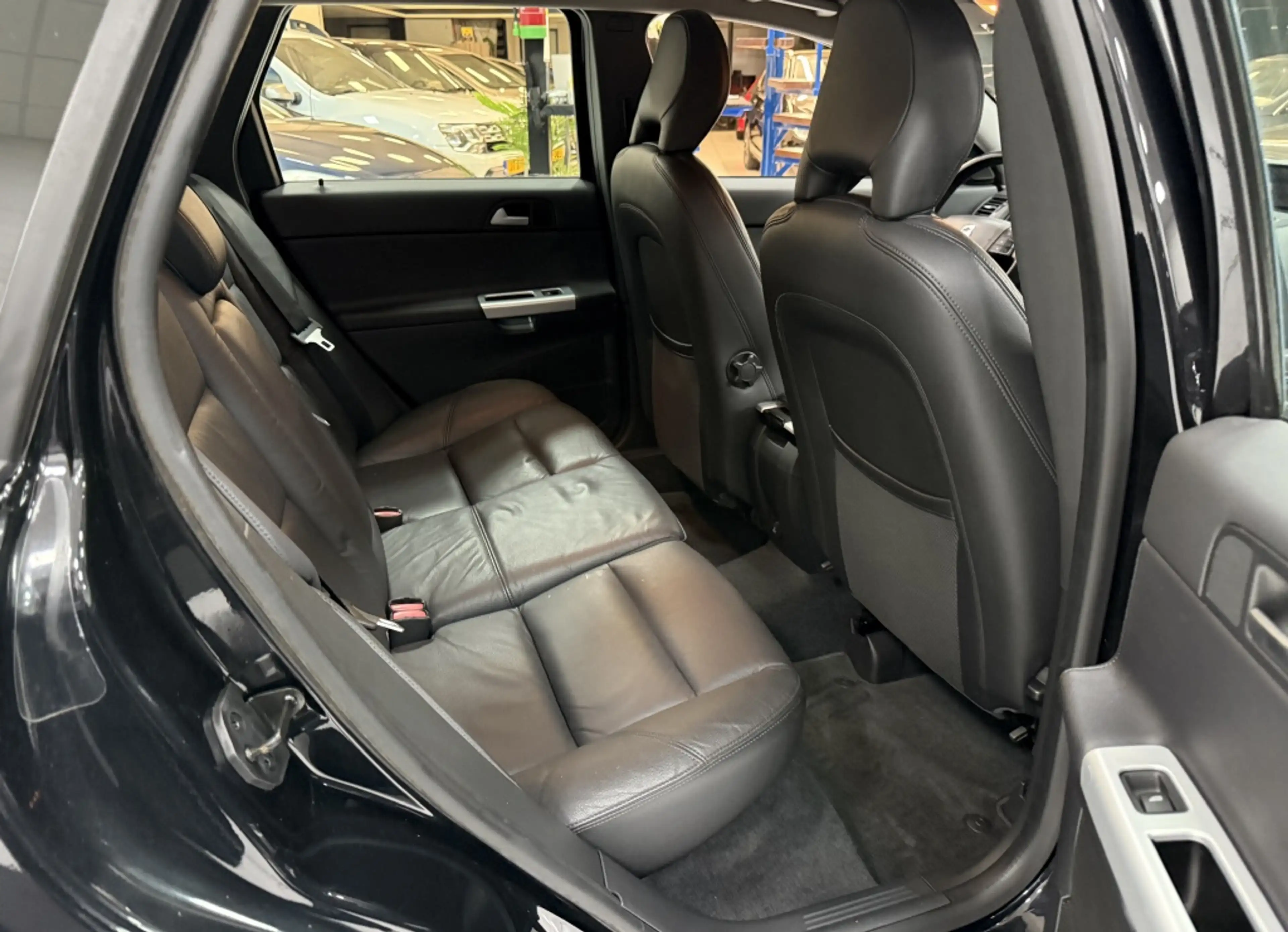 Volvo V50 2.0 Limited Edition Bovag Garantie — photo 21