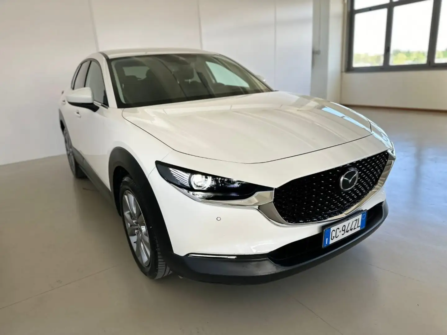 Mazda CX-30 2.0L Skyactiv-G M Hybrid 2WD Executive Bianco - 2