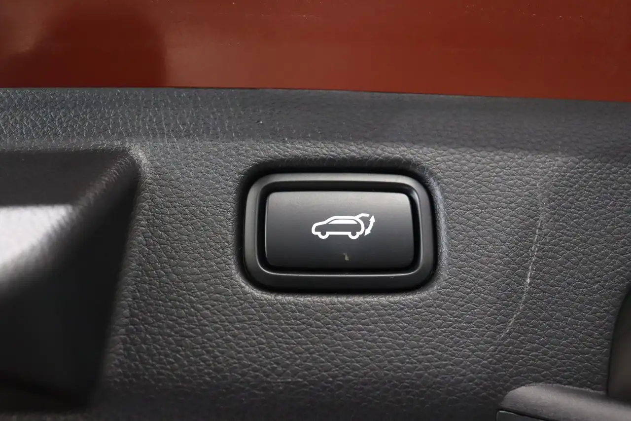 Kia Seltos снимка Kia Seltos