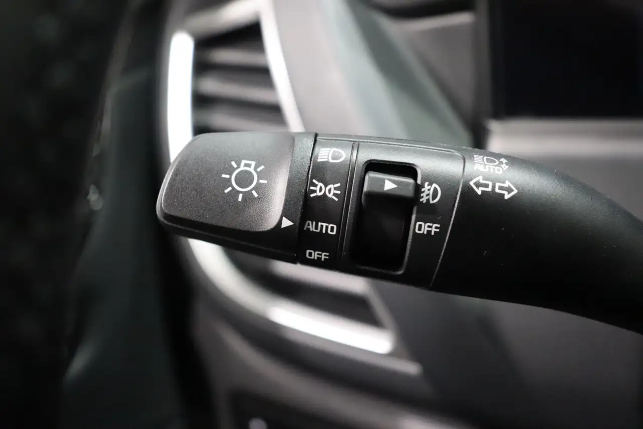 Kia Seltos снимка Kia Seltos