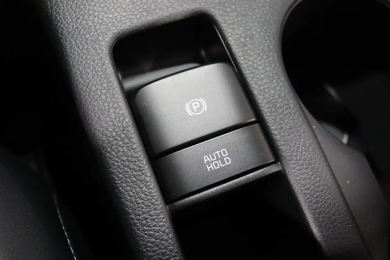 Kia Seltos снимка Kia Seltos