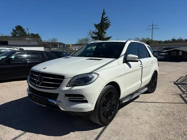 Mercedes-Benz ML 350 CDI BlueTec,Schiebedach,Leder,AHK,Euro 6