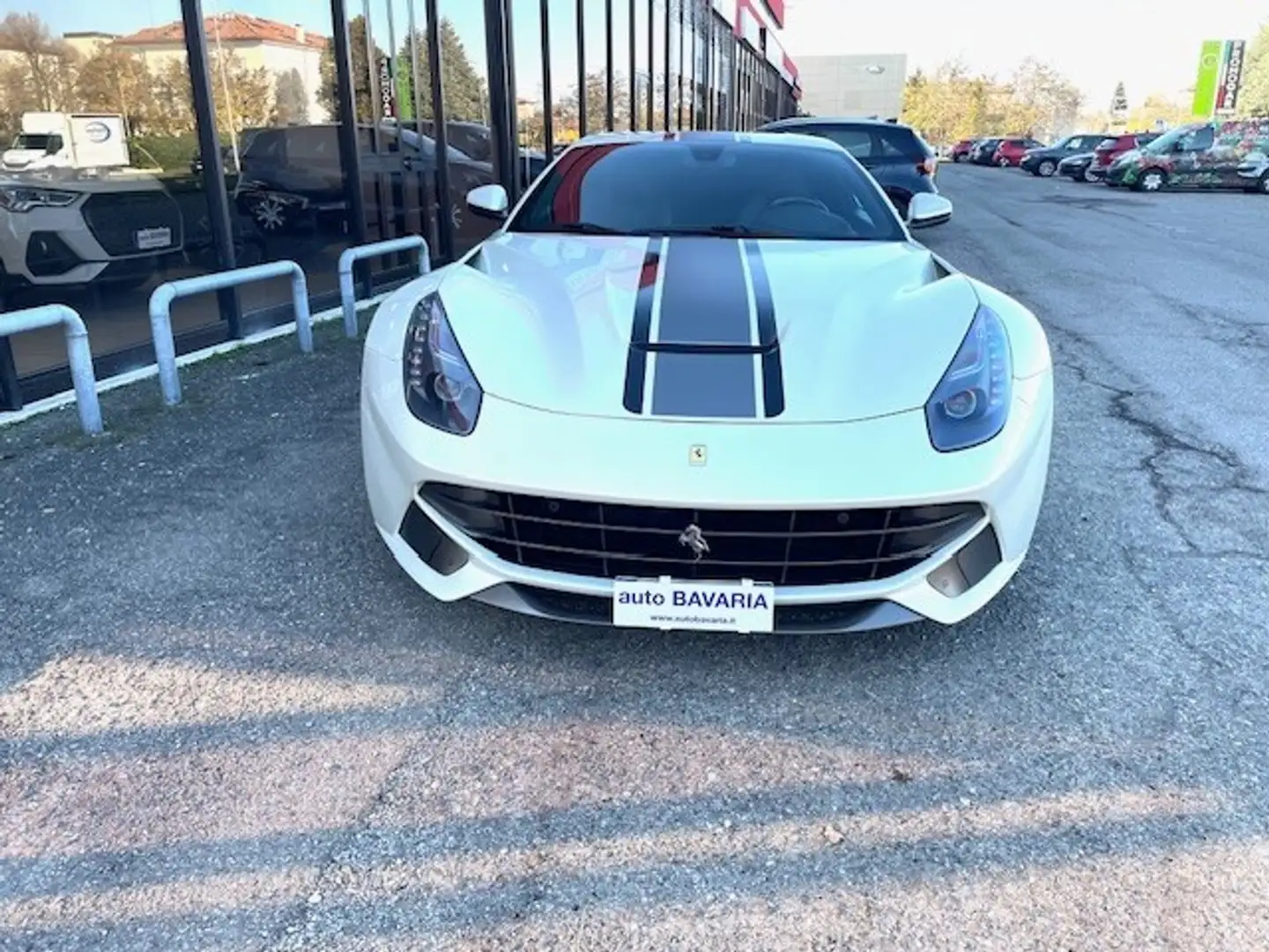 Ferrari F12 F12berlinetta Bianco - 2