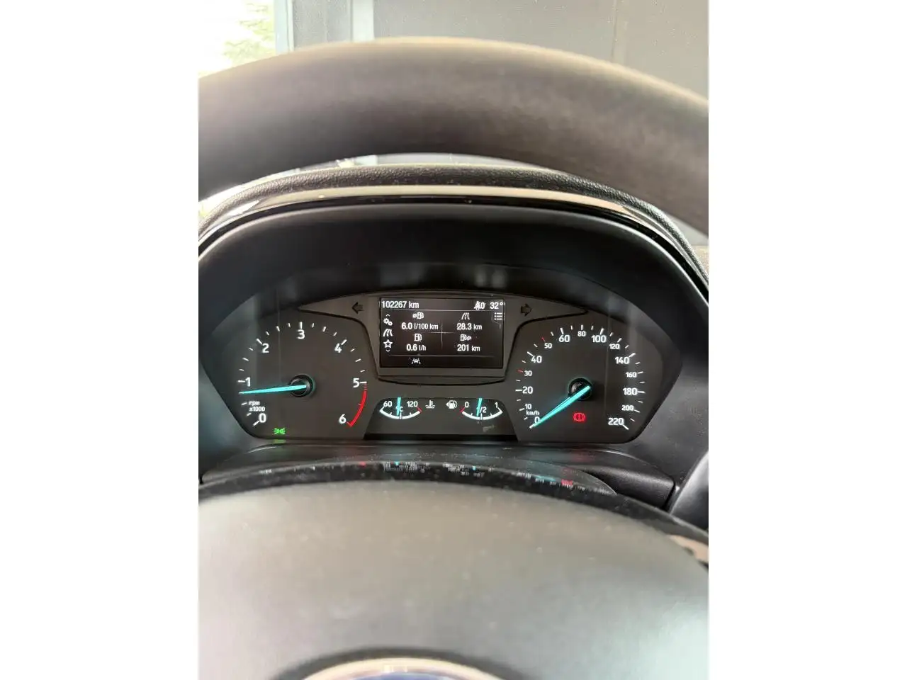Ford Fiesta 5 portes — photo 24