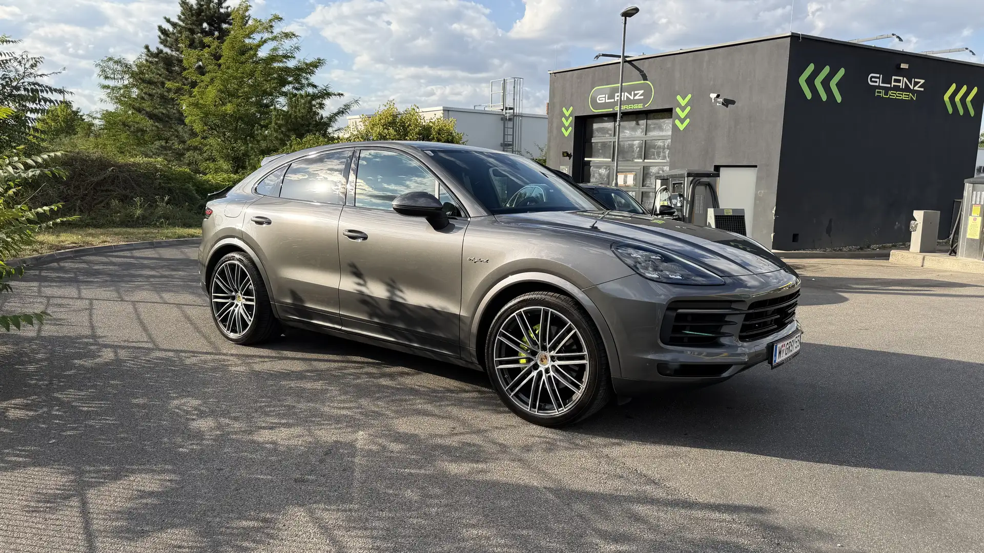 Porsche Cayenne III E-Hybrid PHEV 17,9 kWh Aut. - 2