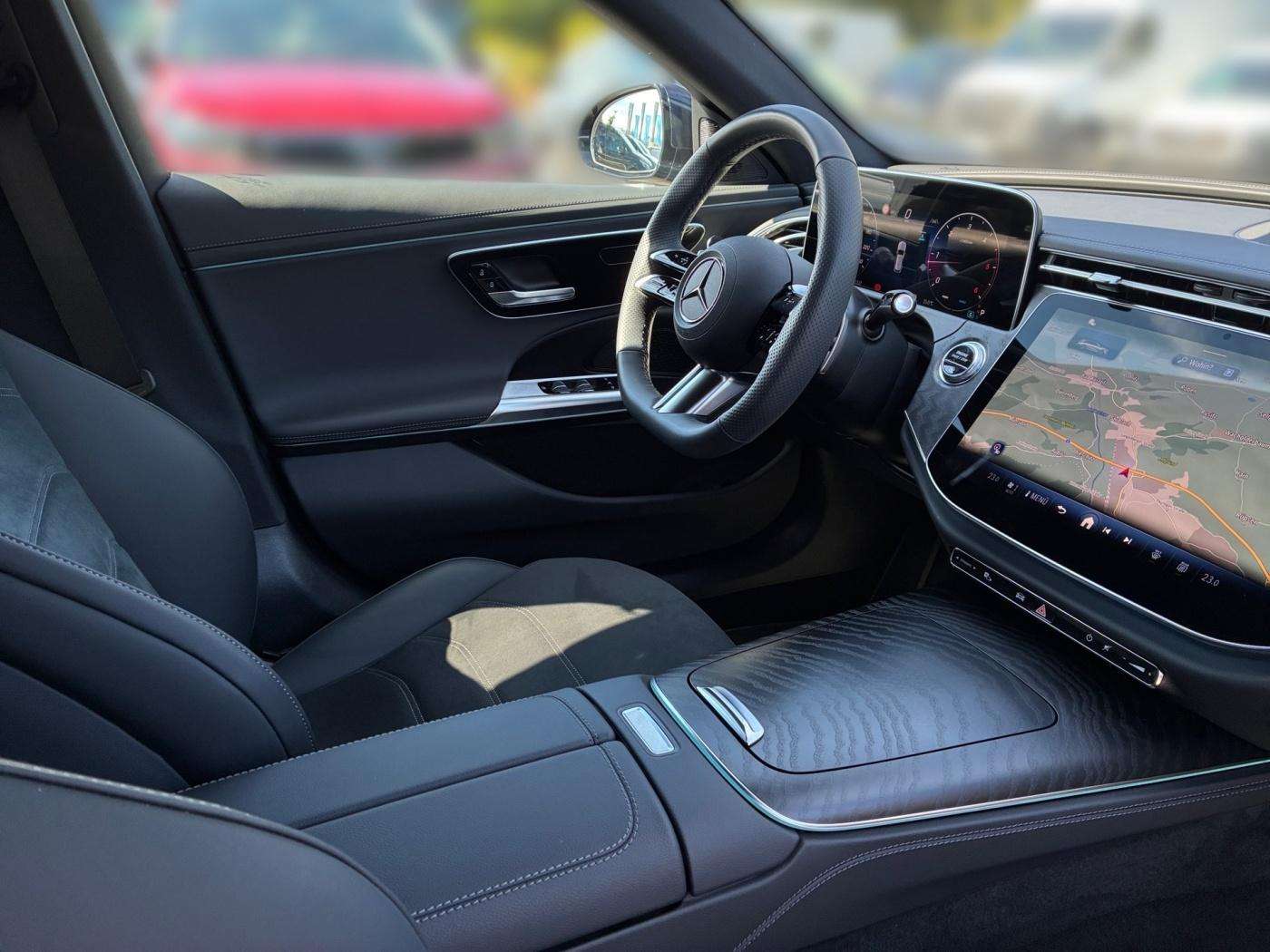 Mercedes-Benz E 220