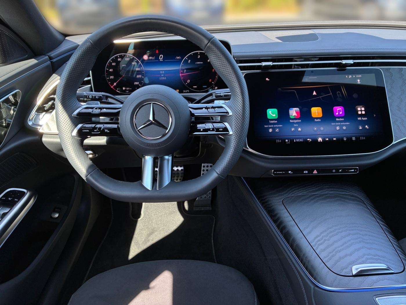 Mercedes-Benz E 220