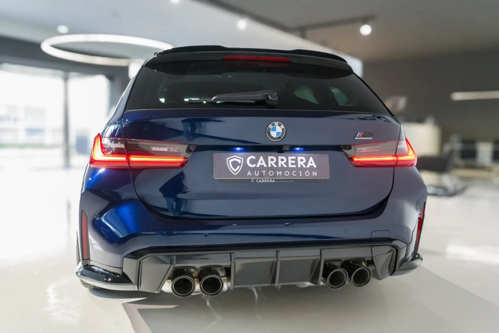 BMW M3 Competition Touring MxDrive Bleu - 2