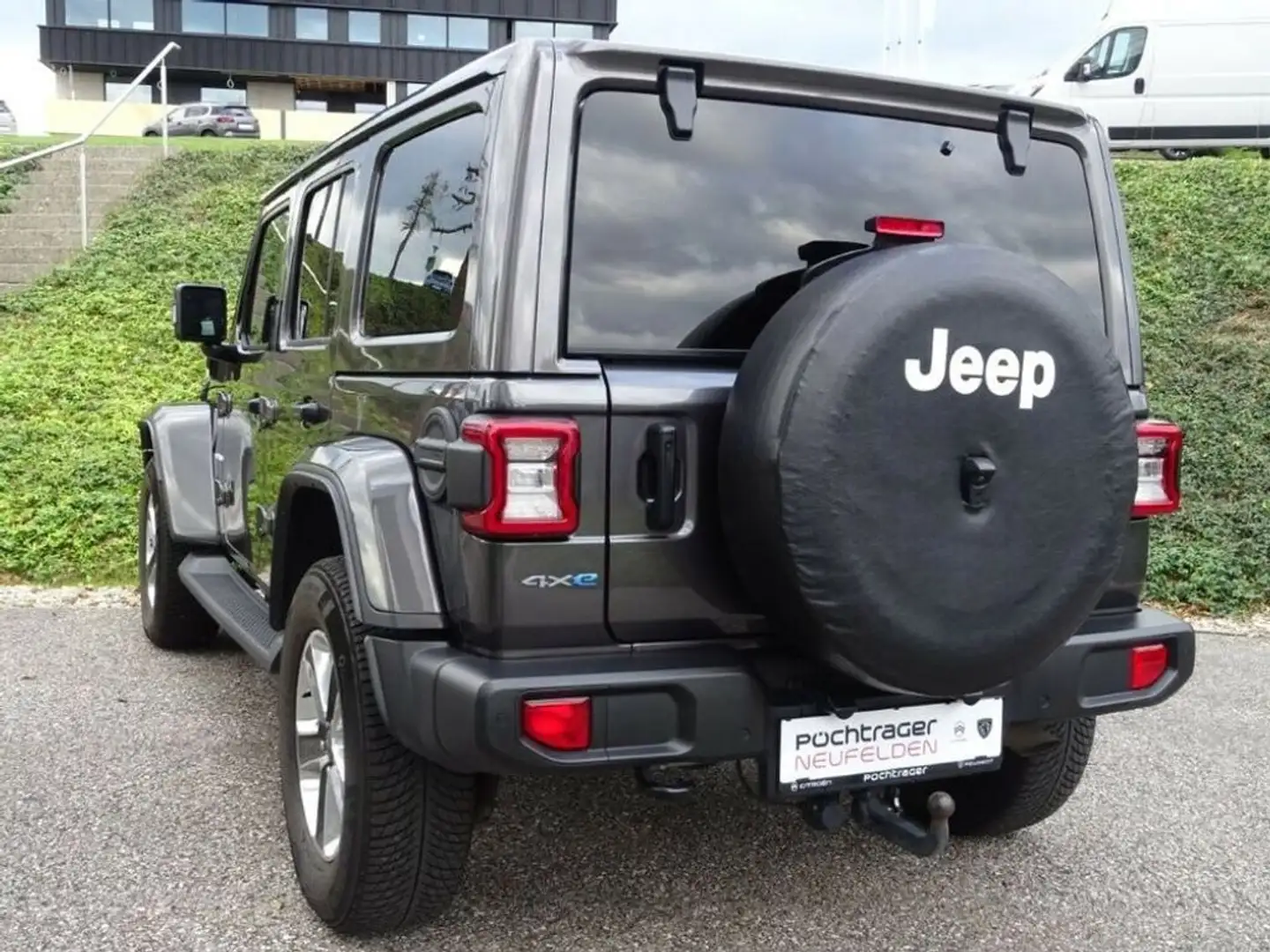Jeep Wrangler Sahara PHEV 2,0 GME Aut. 4xe Grau - 2