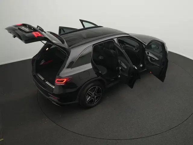Mercedes-Benz GLC view 15