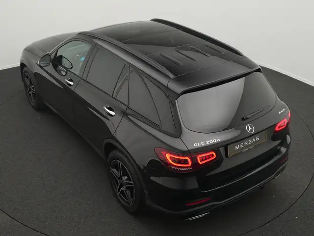 Mercedes-Benz GLC view 13