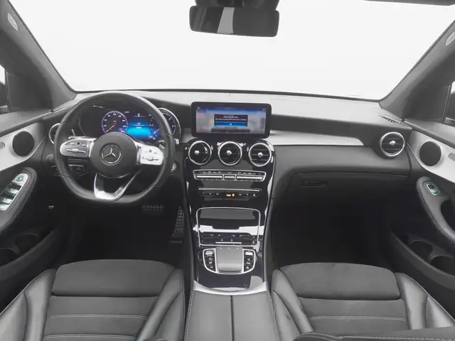 Mercedes-Benz GLC view 18