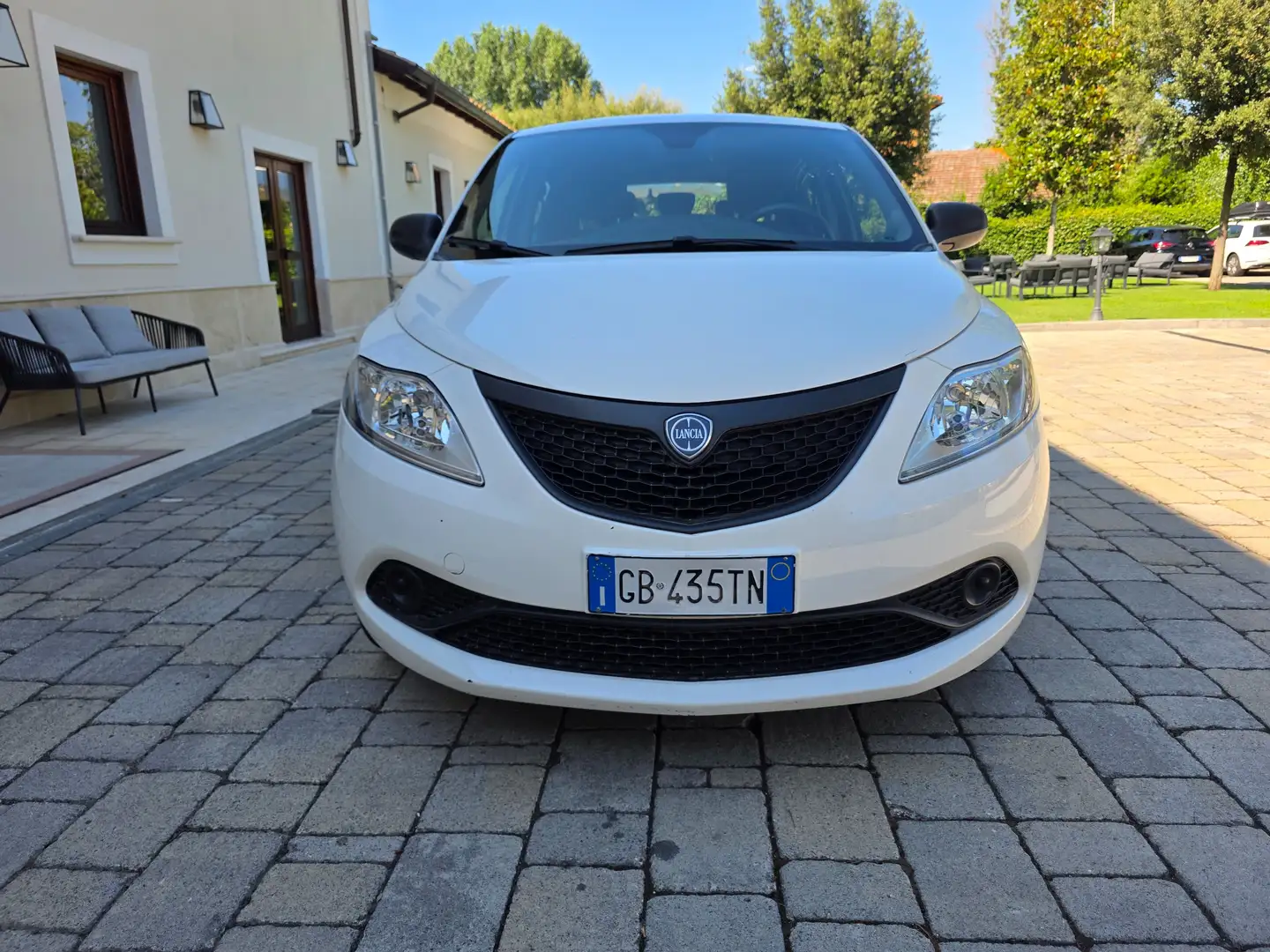 Lancia Ypsilon Ypsilon III 2015 1.0 firefly hybrid Silver s Beige - 1