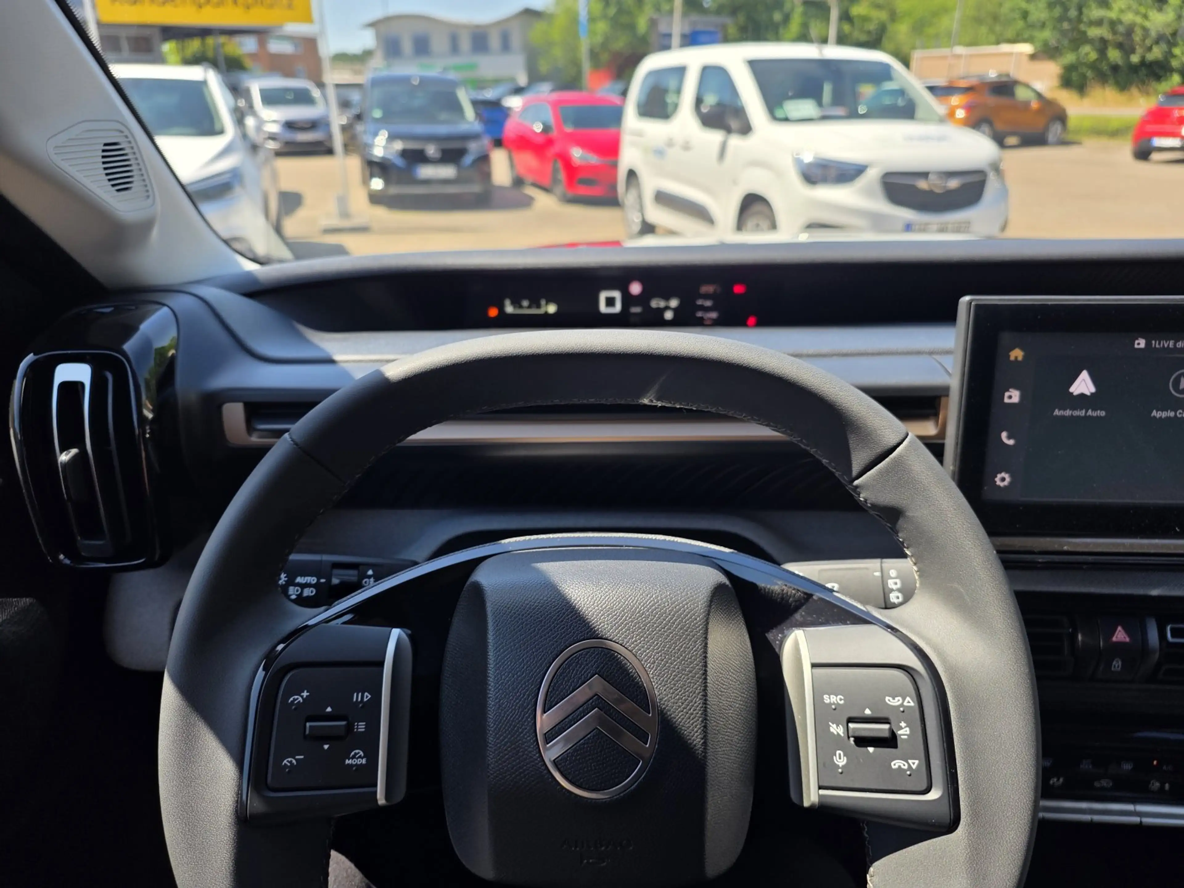 Citroen C3 Aircross Plus Turbo LED/PDC+CAM/KLIMA-AT/CarPlay — photo 15