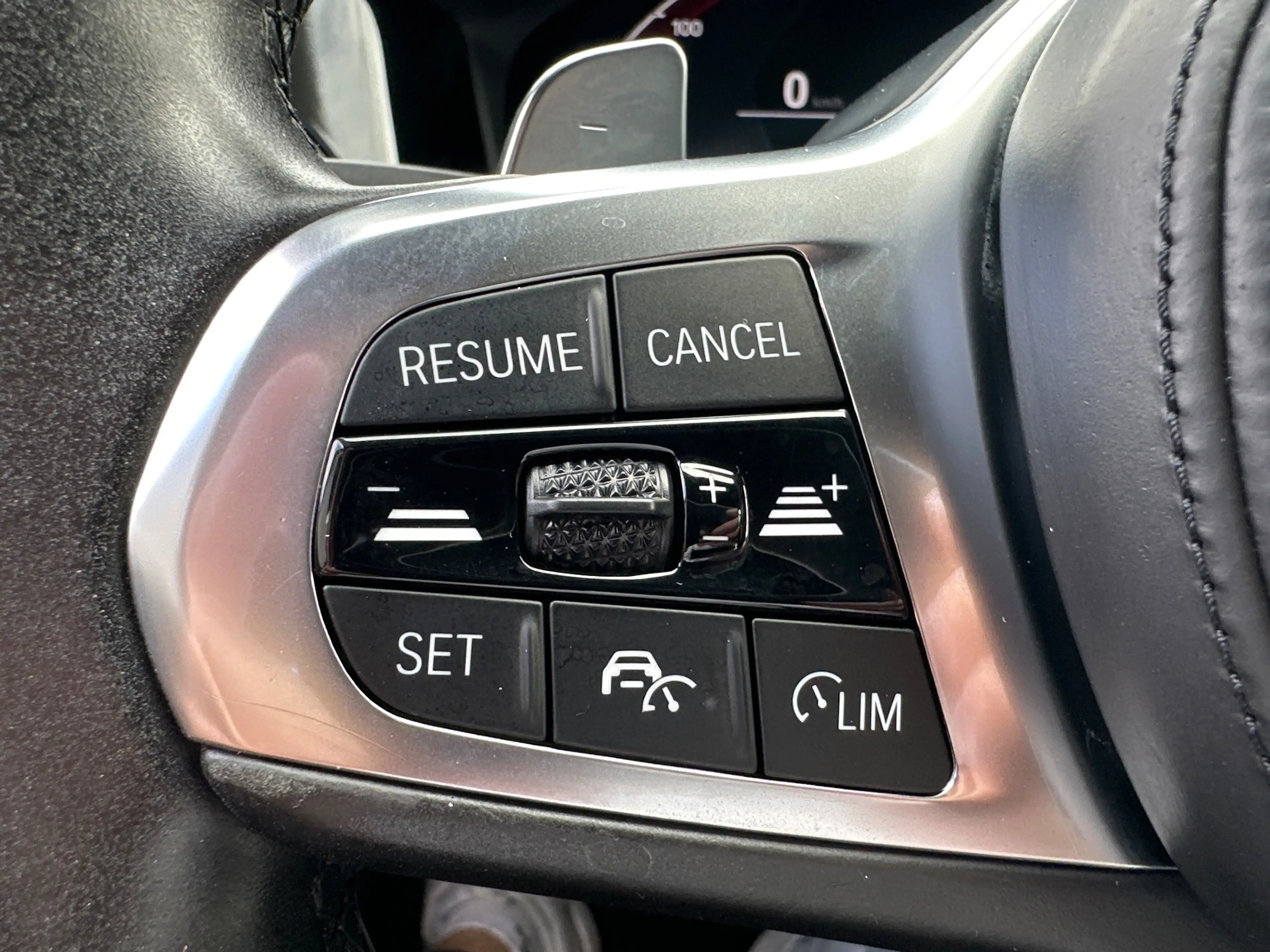 BMW 330 d Touring M-Sport NAV+LED+AHK+ACC+HIFI+19ZO+1HD — photo 15