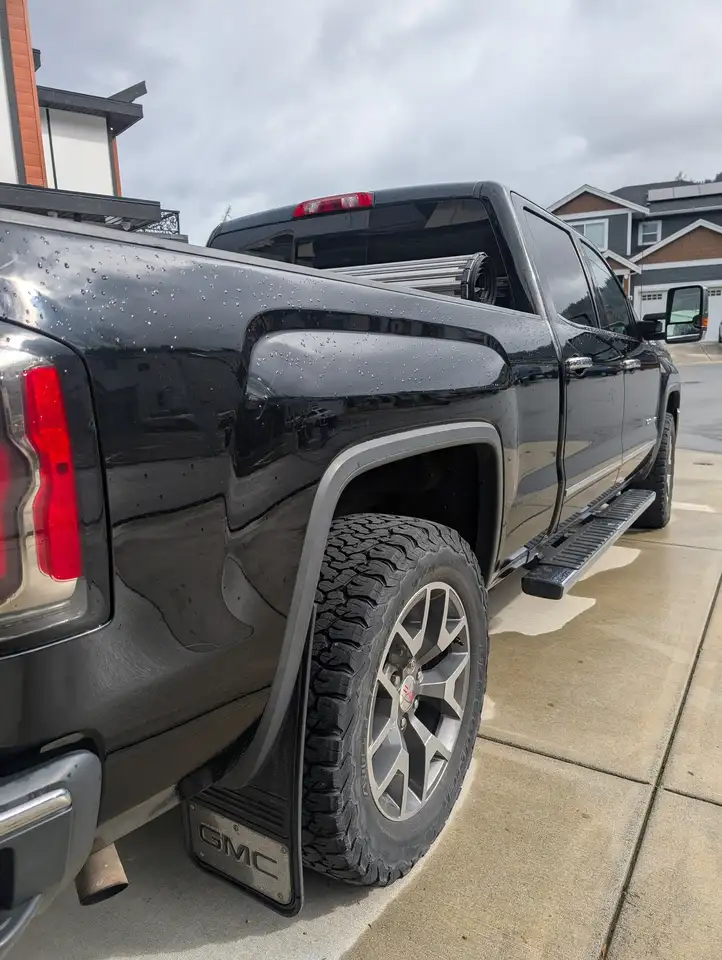 GMC Sierra 1500 снимка GMC Sierra 1500