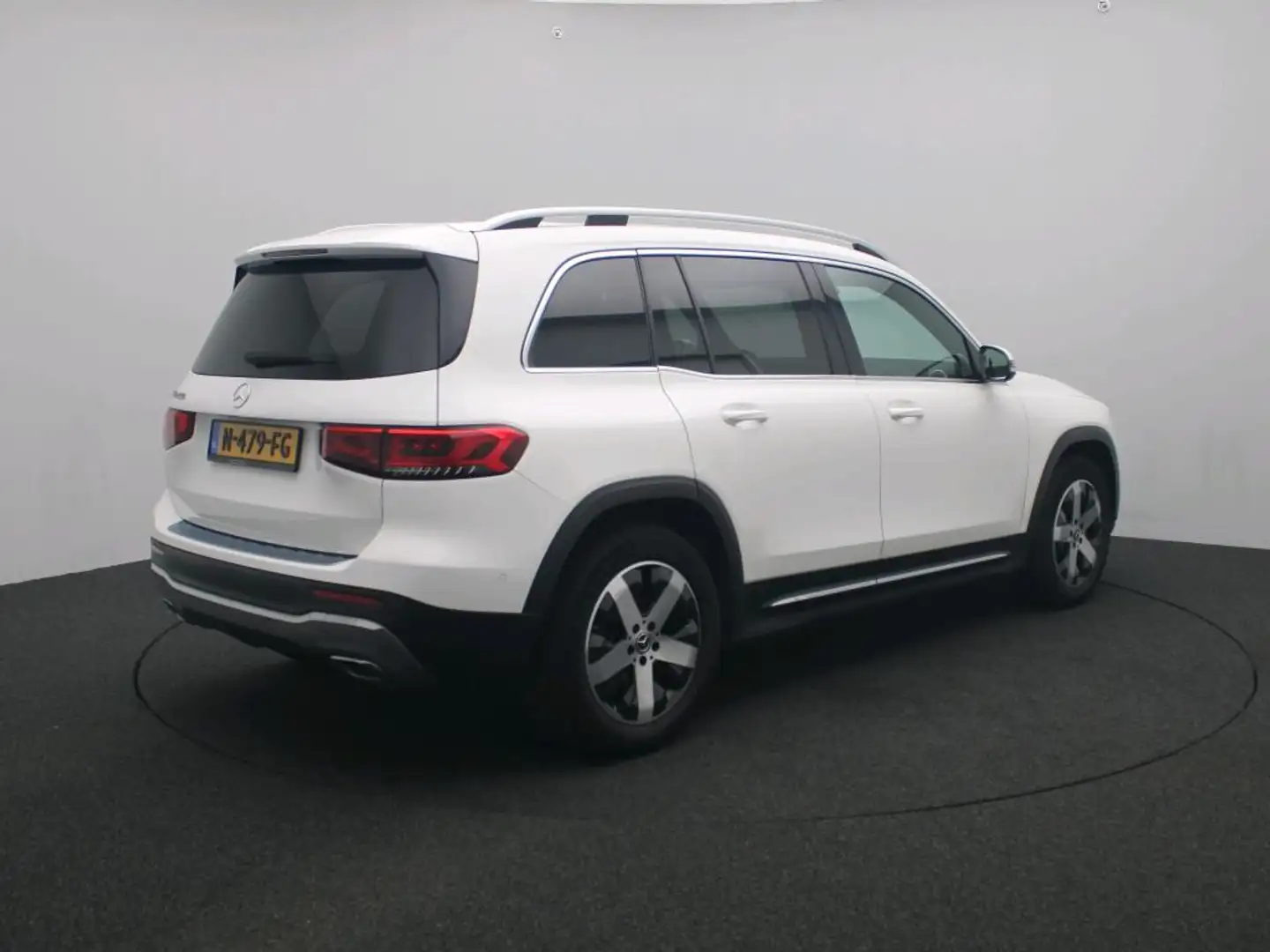 Mercedes-Benz GLB 200 Progressive | Sfeerverlichting | LED | Alarm | Aug Wit - 2