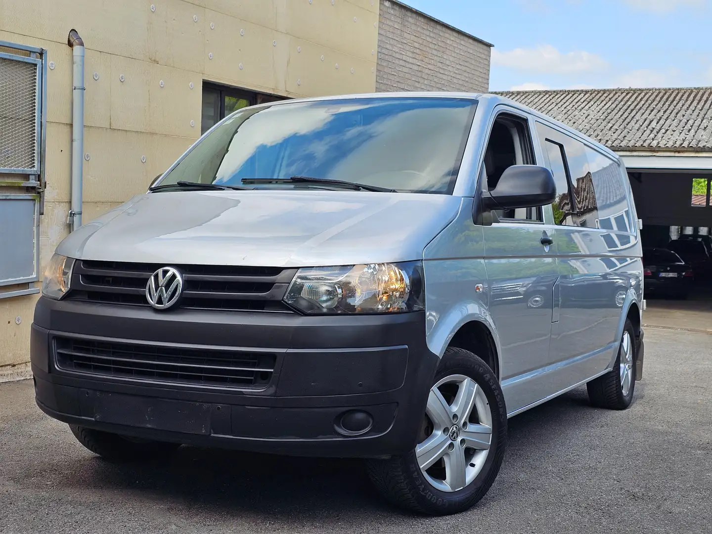 Volkswagen T5 Transporter Transporter 2.0 CR Bi-TDi DSG / Double Cabine / Gris - 1