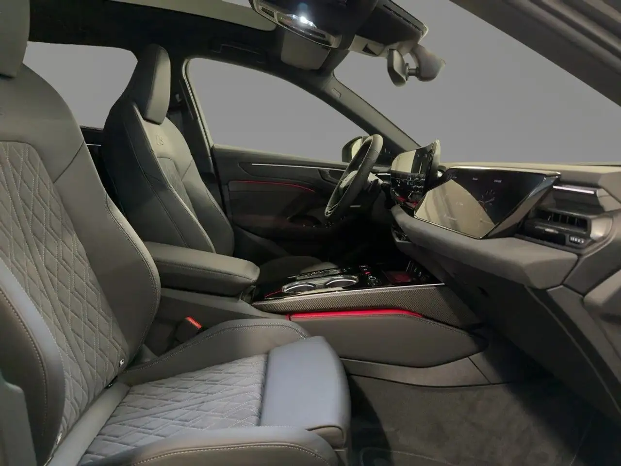 Audi A6 TFSI quattro S tronic 10