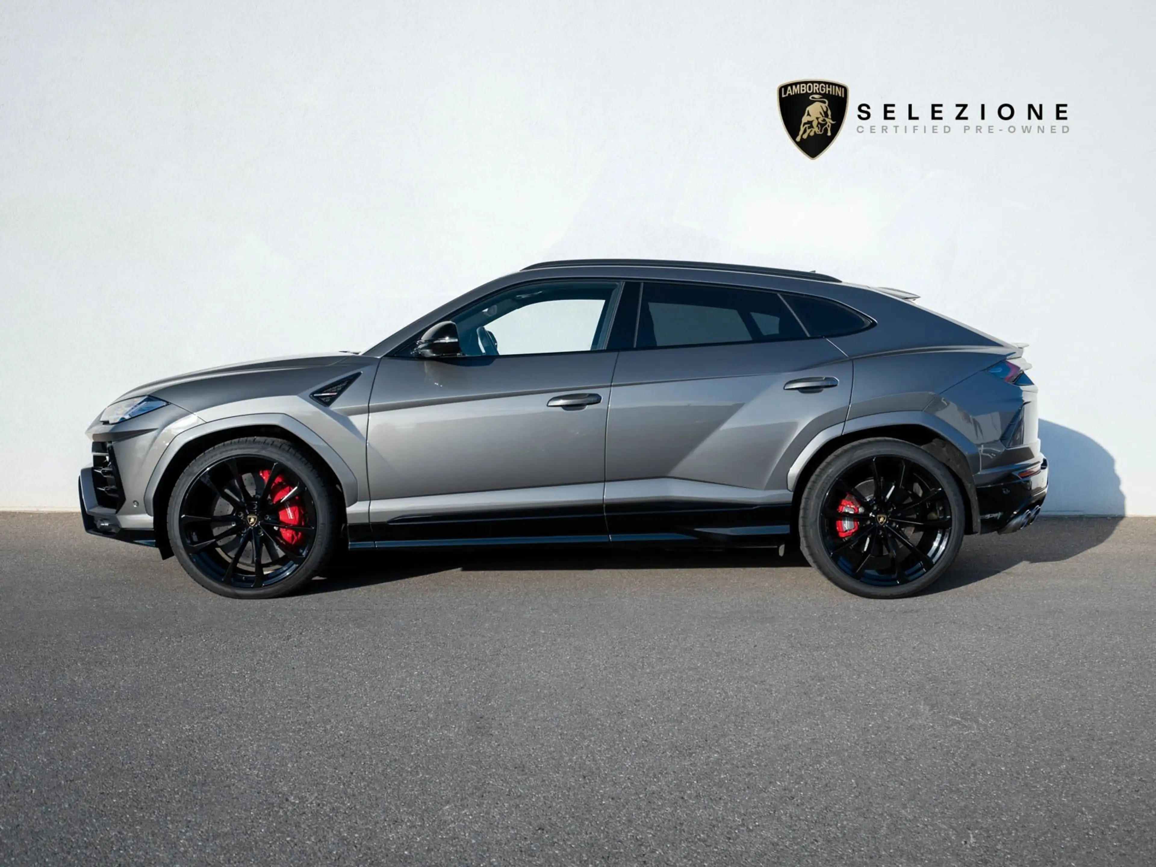 Lamborghini Urus 23" B&O PANO MASSAGE AHK PARK ASSIST BIG CARBON ST — photo 7