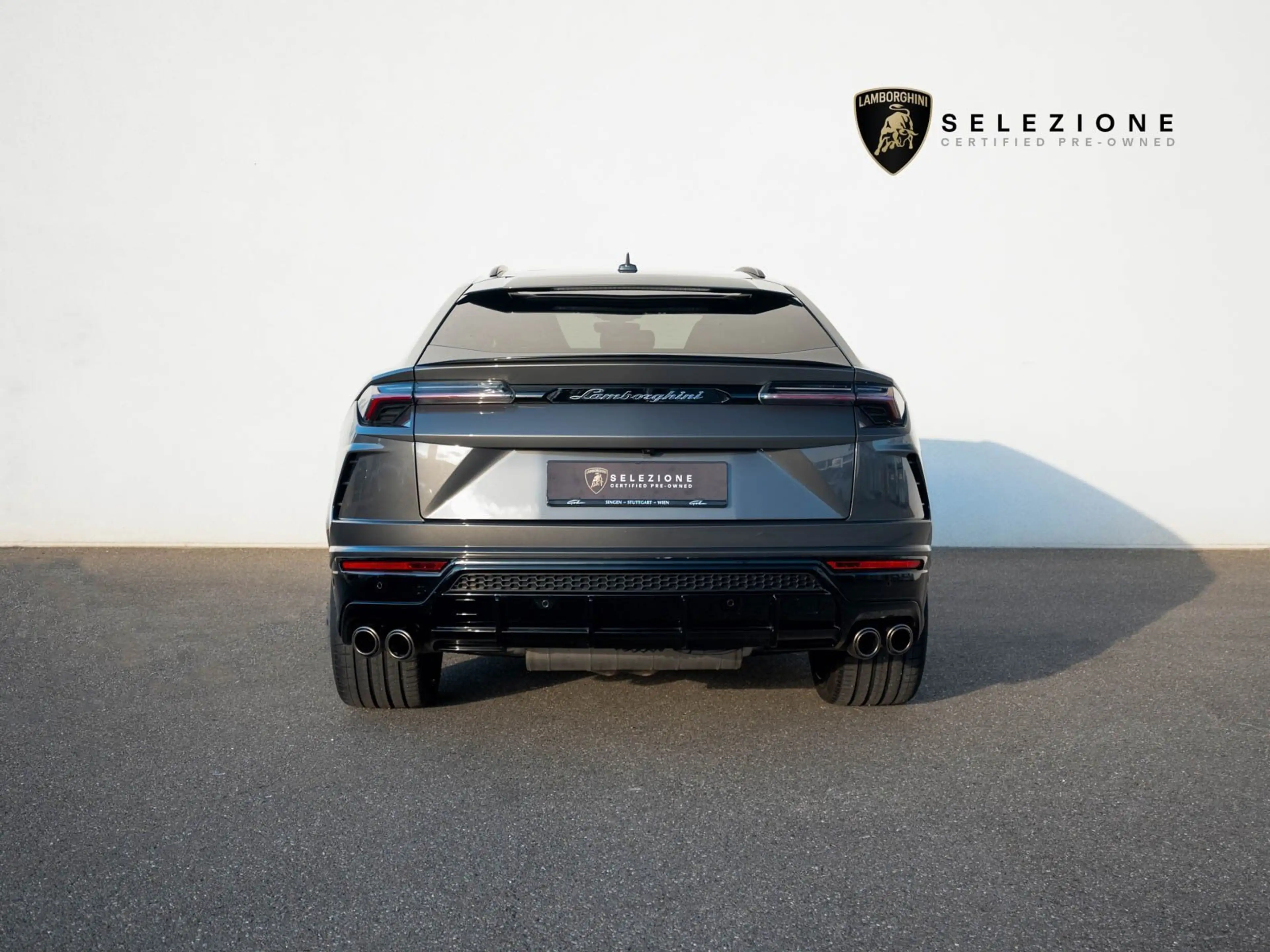 Lamborghini Urus 23" B&O PANO MASSAGE AHK PARK ASSIST BIG CARBON ST — photo 4