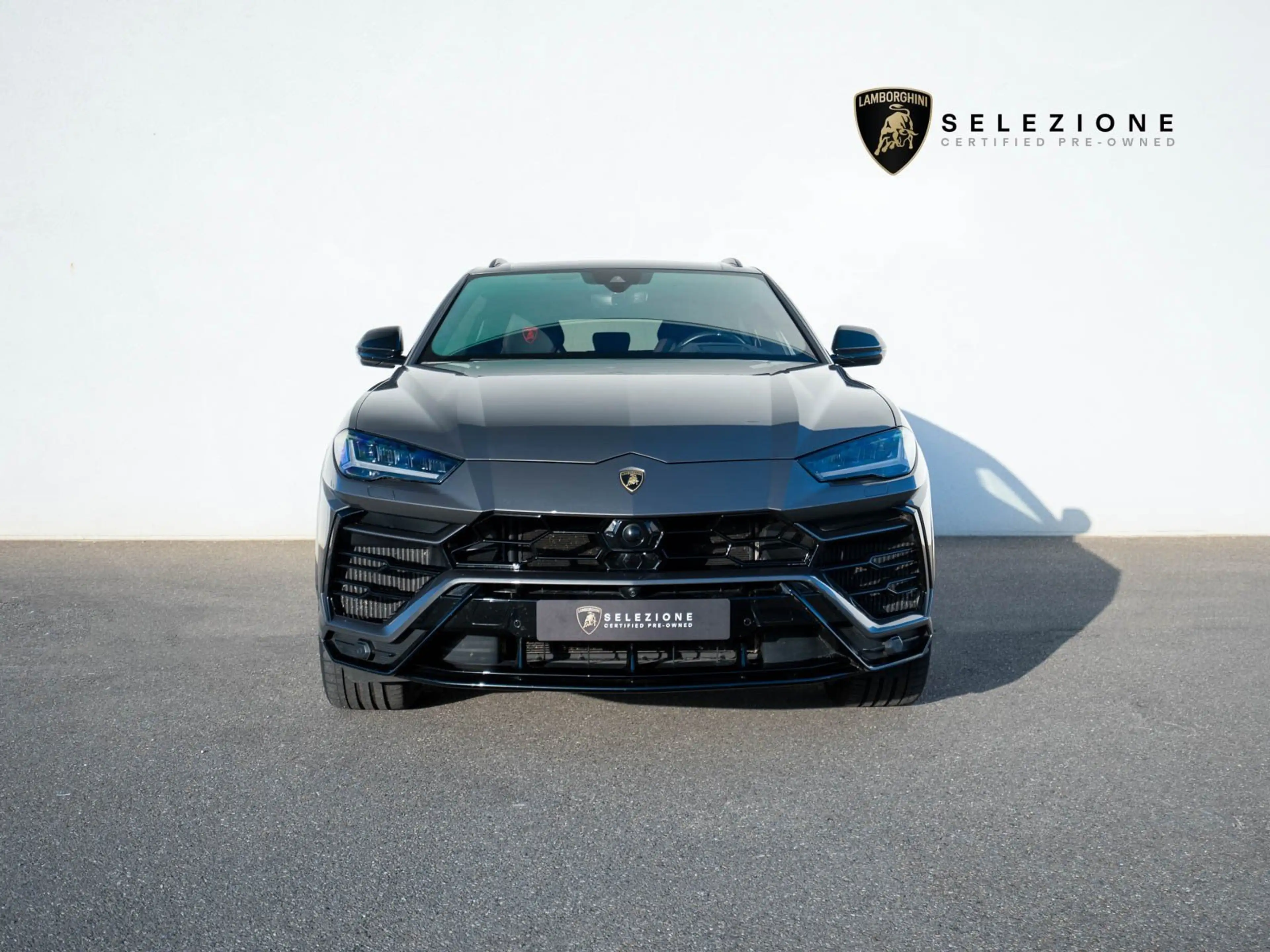 Lamborghini Urus 23" B&O PANO MASSAGE AHK PARK ASSIST BIG CARBON ST — photo 5