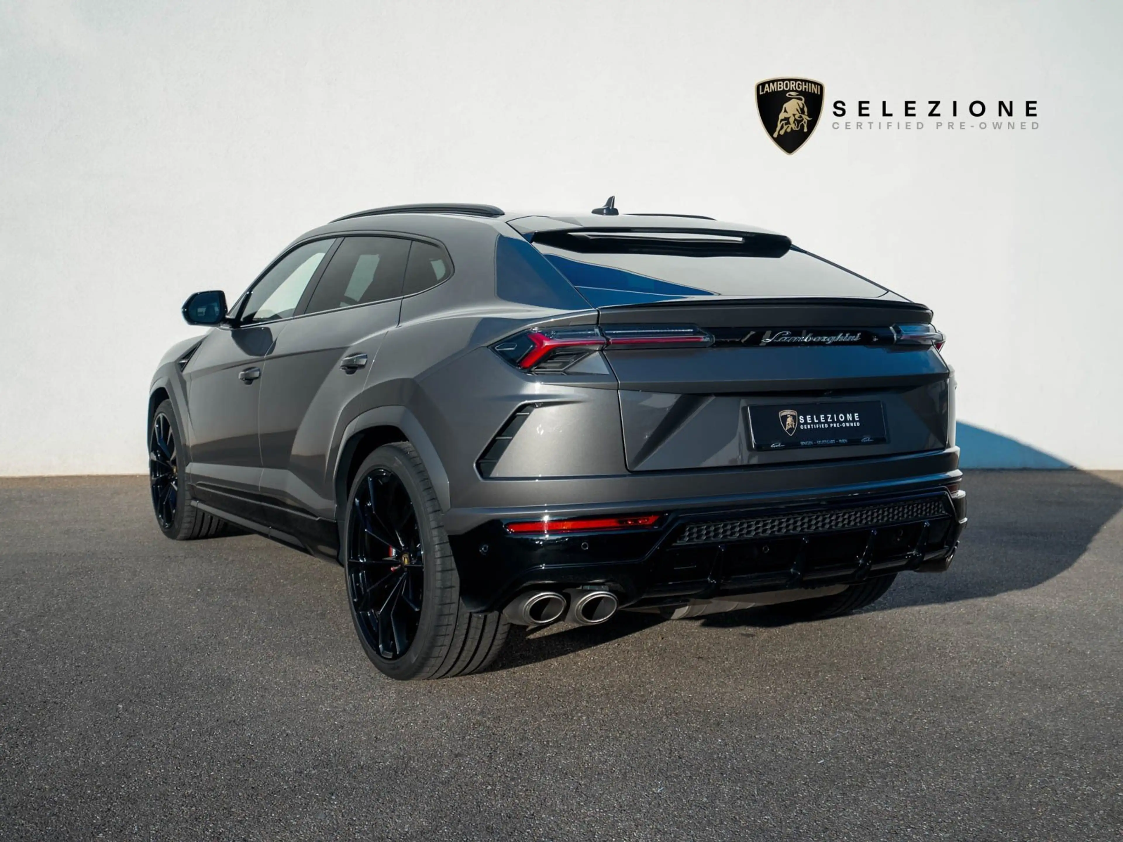 Lamborghini Urus 23" B&O PANO MASSAGE AHK PARK ASSIST BIG CARBON ST — photo 8