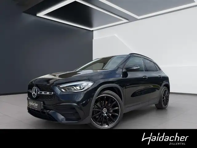 Mercedes-Benz GLA 220 d 4MATIC AMG Line KeyGo PTS Shz LED Ambi