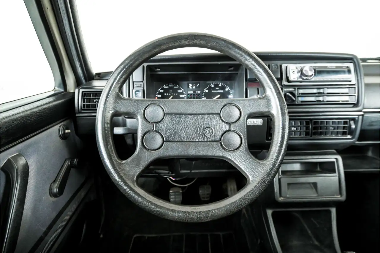 Volkswagen Golf GTI 1.8, foto 6