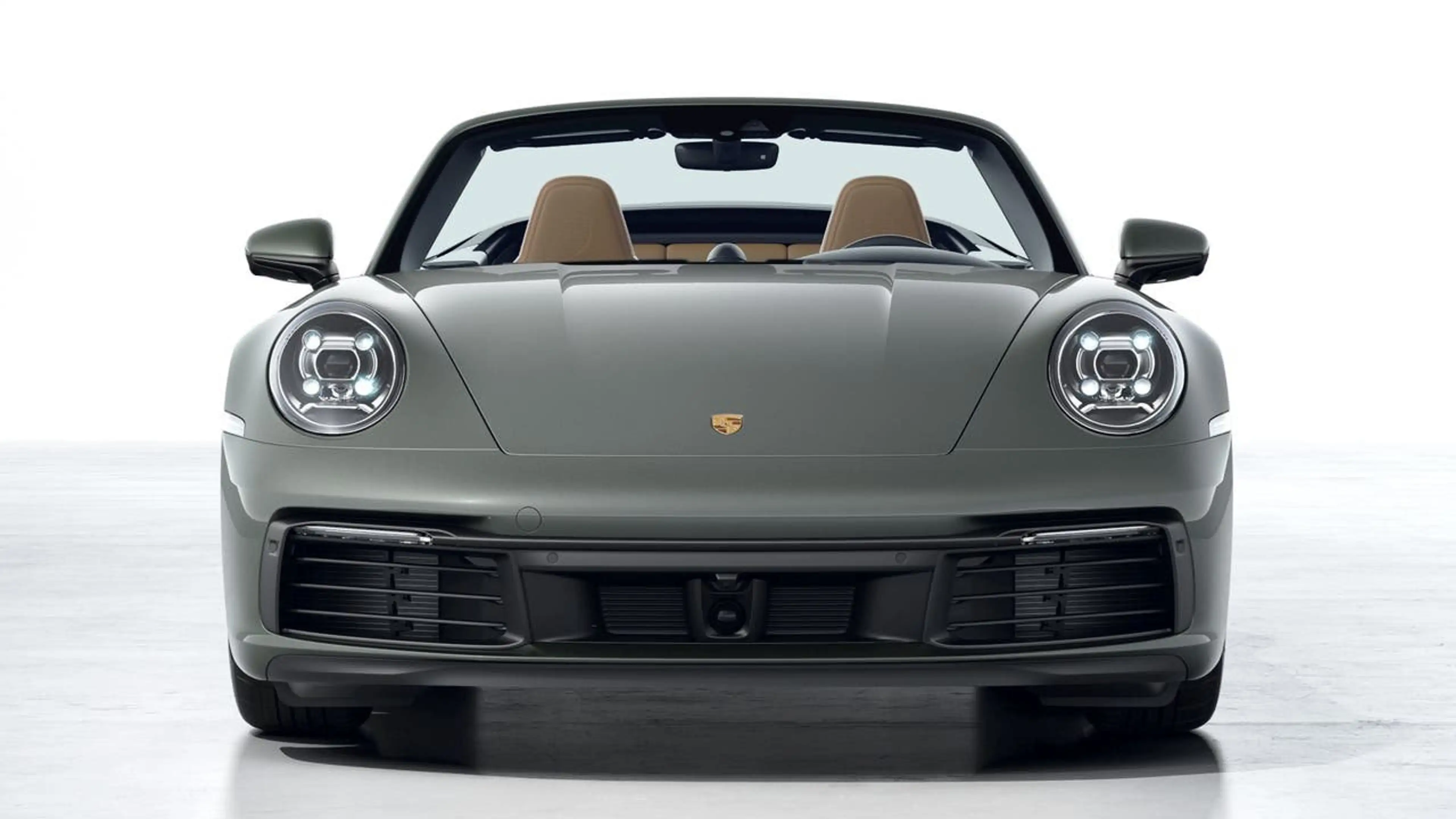 Porsche 992 Carrera 4S Cabriolet — photo 7