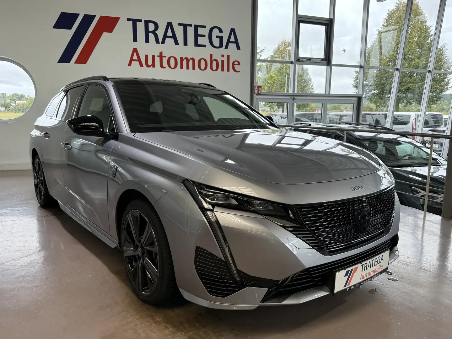 Peugeot 308 SW Hybrid145 GT Premium 360° Pano ACC Matrix Zilver - 1