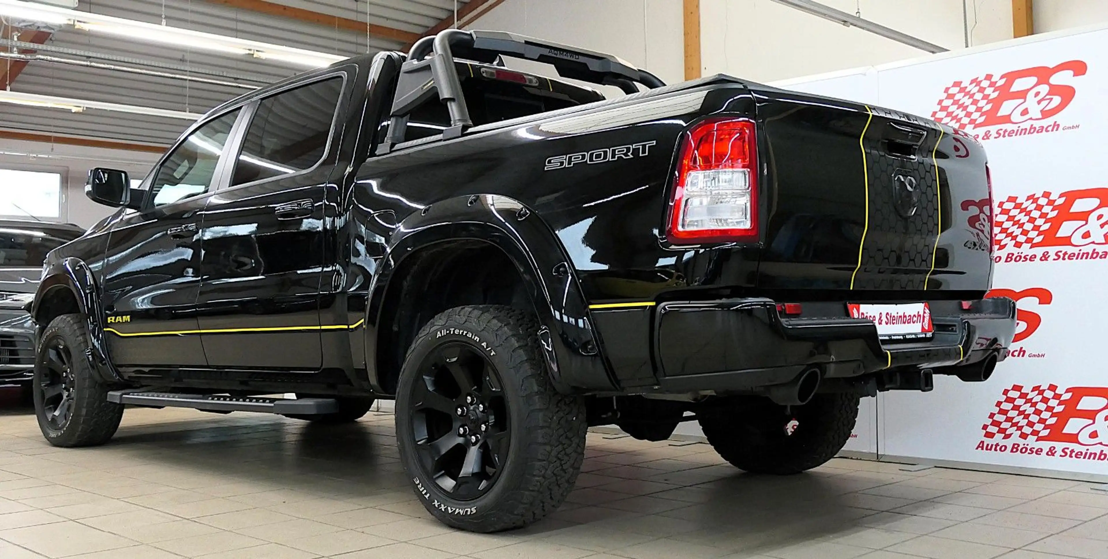 Dodge RAM 5,7 HEMI V8 BigHorn L-StarCrew Cab 4x4*LPG* — photo 3