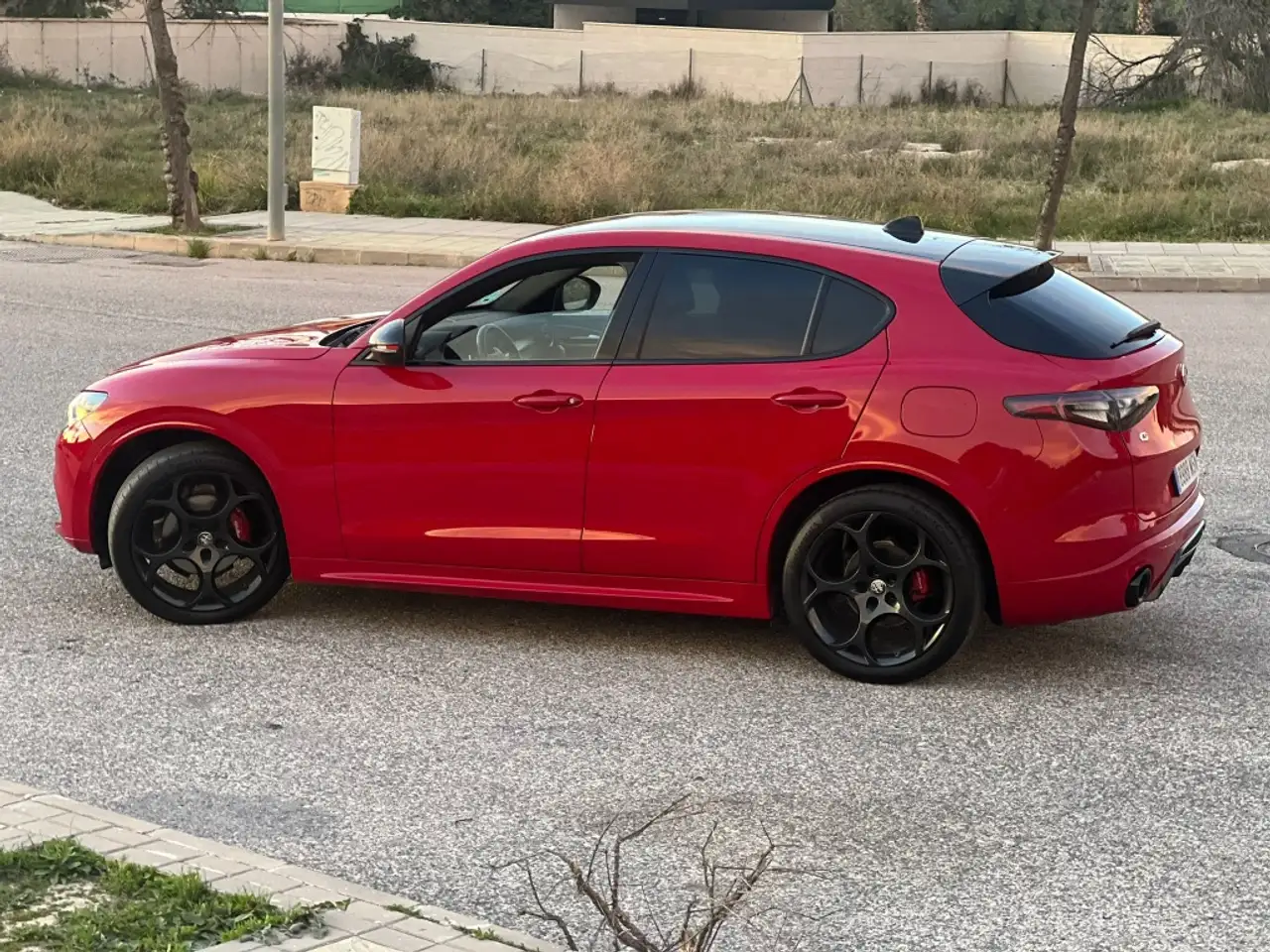 Alfa Romeo Stelvio 2024 — фото 7