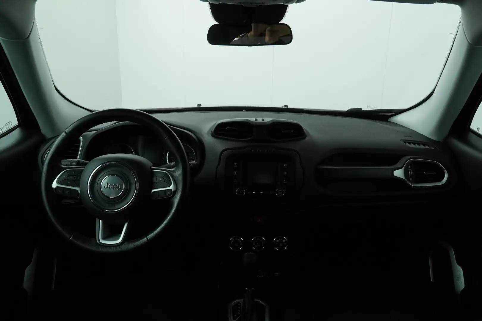 Jeep Renegade 1.4 140pk MultiAir Longitude Automaat | Trekhaak | Schwarz - 2