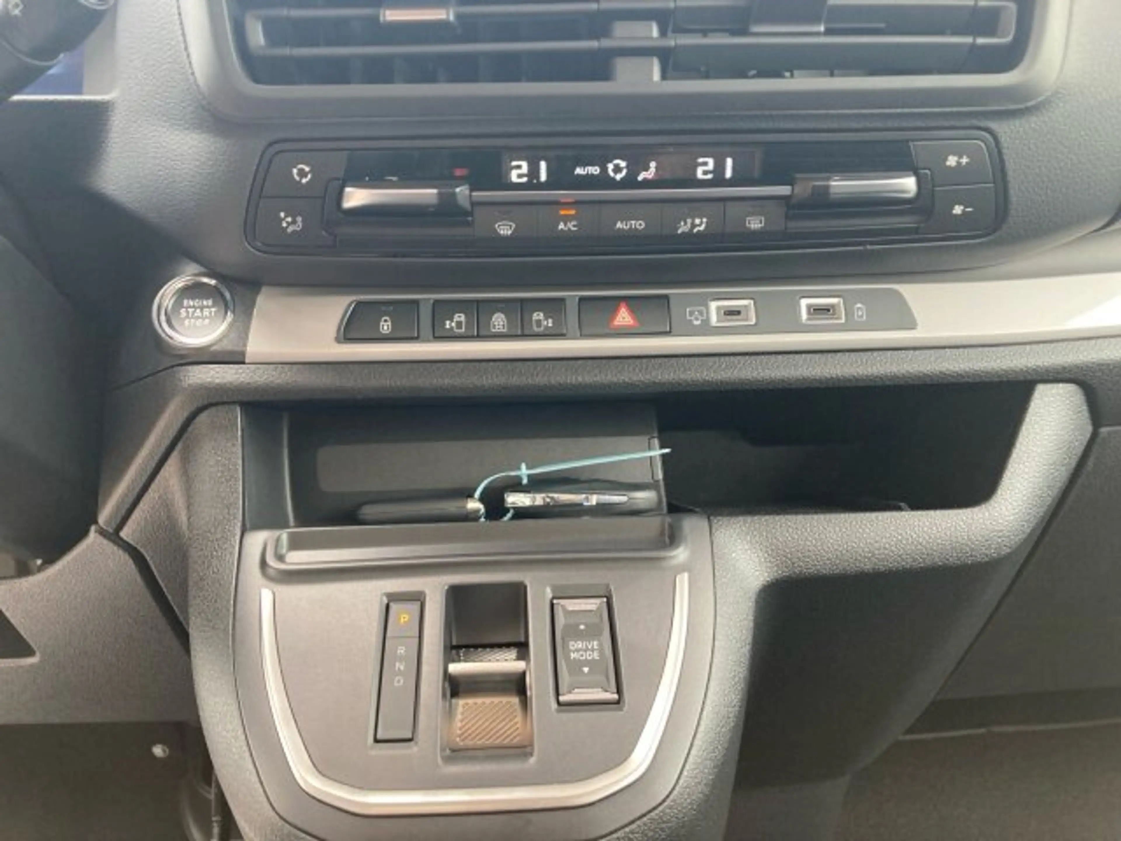 Citroen Spacetourer Spacetourer MAX M 180 BAR +Standheizung+ACC+SHZ+ — photo 14