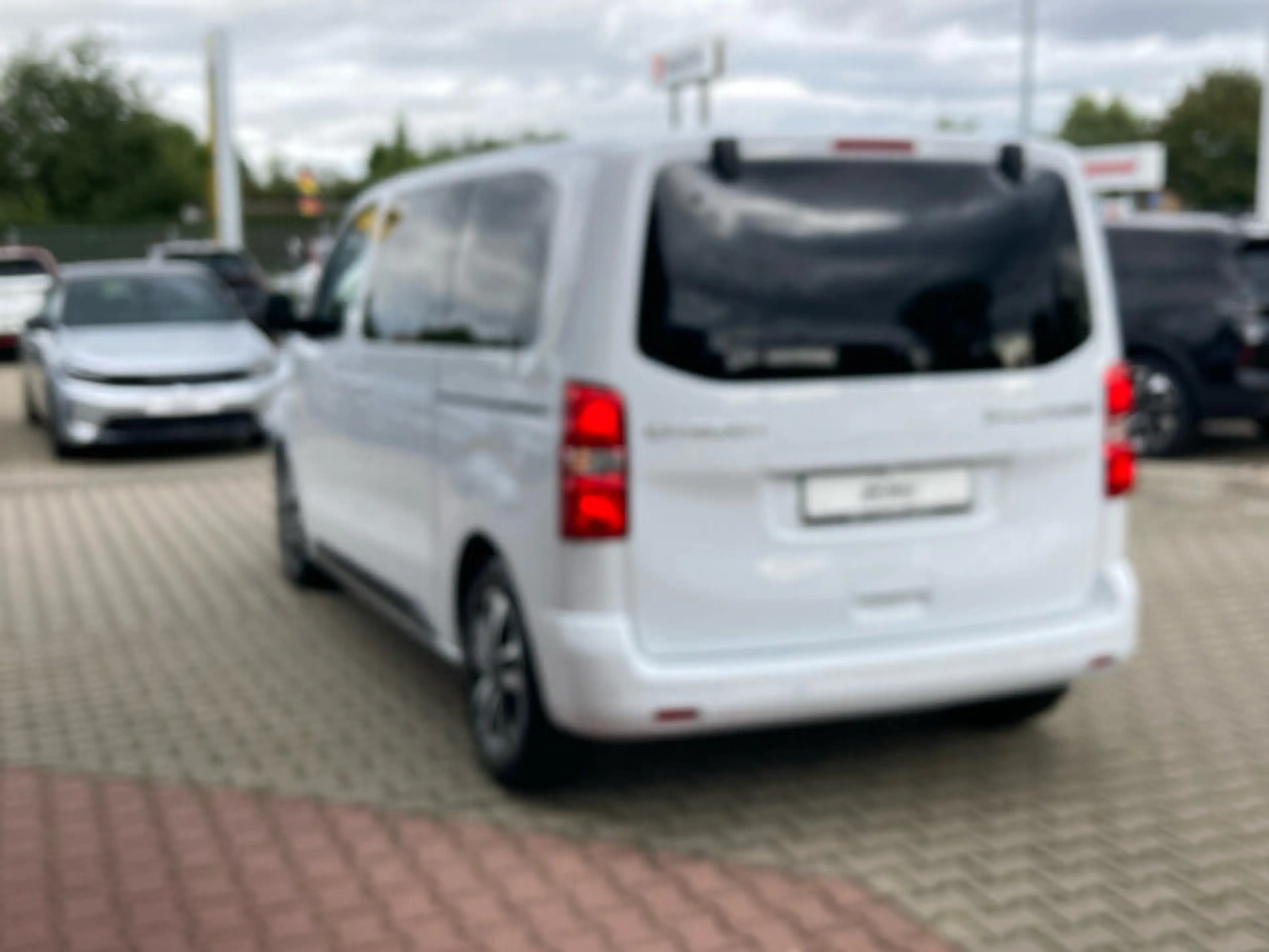 Citroen Spacetourer Spacetourer MAX M 180 BAR +Standheizung+ACC+SHZ+ — photo 3