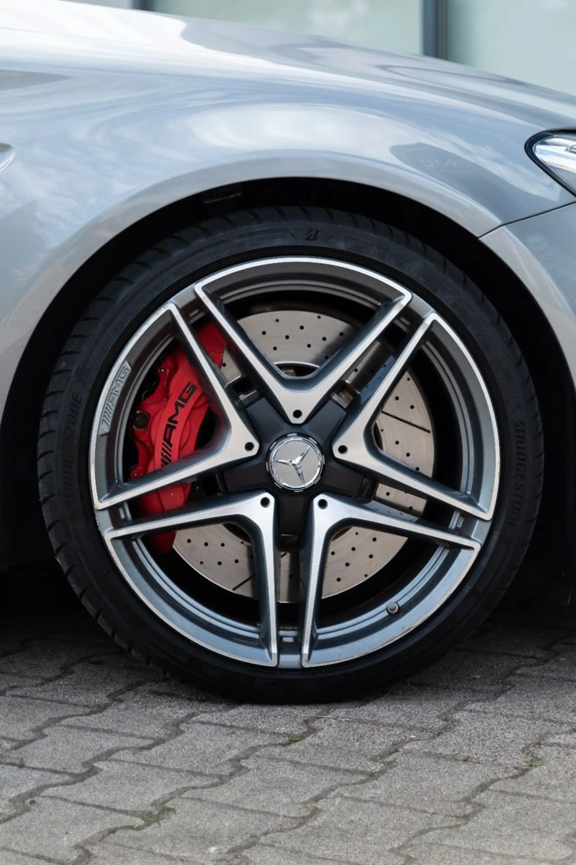 Mercedes-Benz C 63 AMG C 63S AMG V8 Biturbo Ambiente Intelligent Light — photo 12