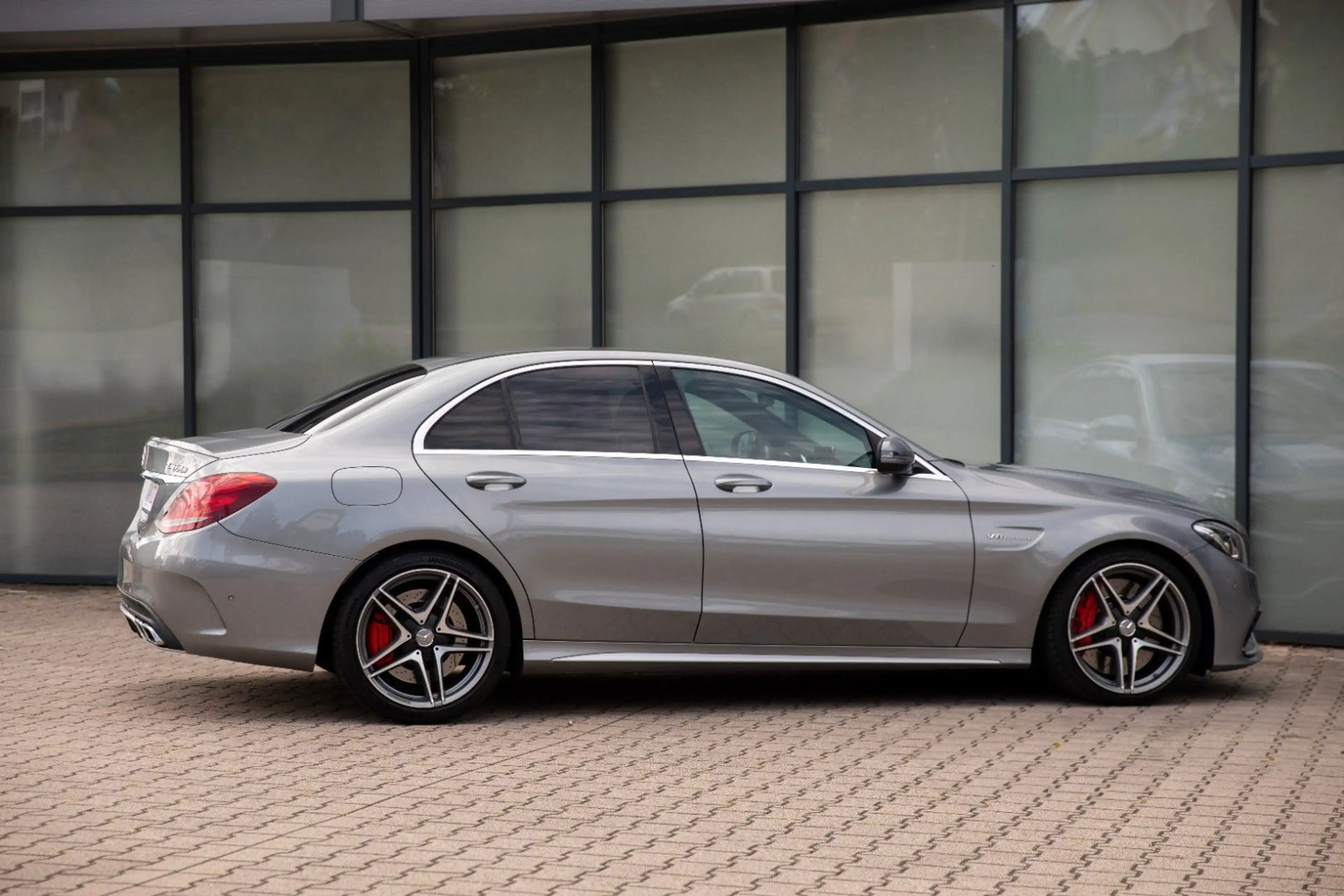 Mercedes-Benz C 63 AMG C 63S AMG V8 Biturbo Ambiente Intelligent Light — photo 10