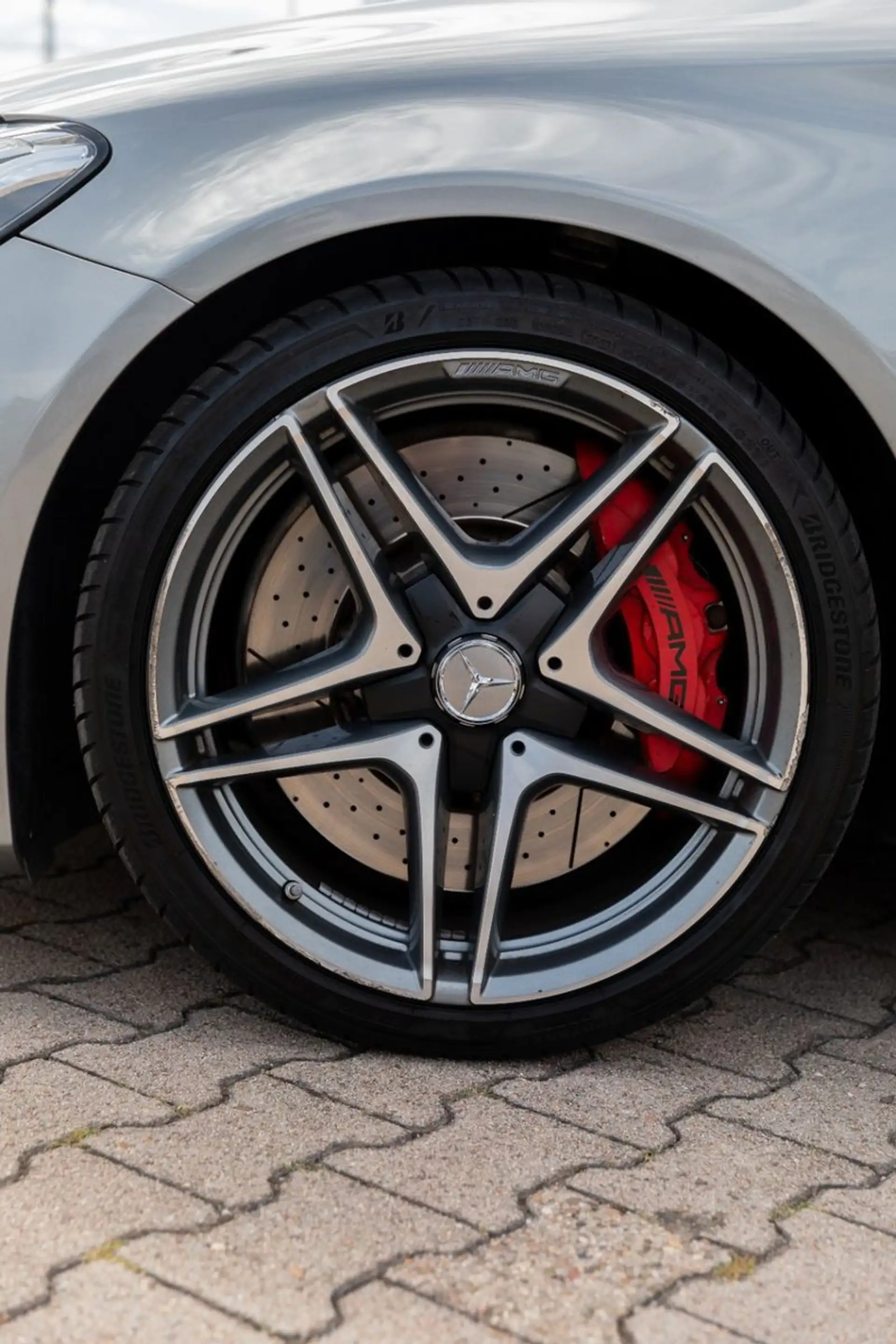 Mercedes-Benz C 63 AMG C 63S AMG V8 Biturbo Ambiente Intelligent Light — photo 8