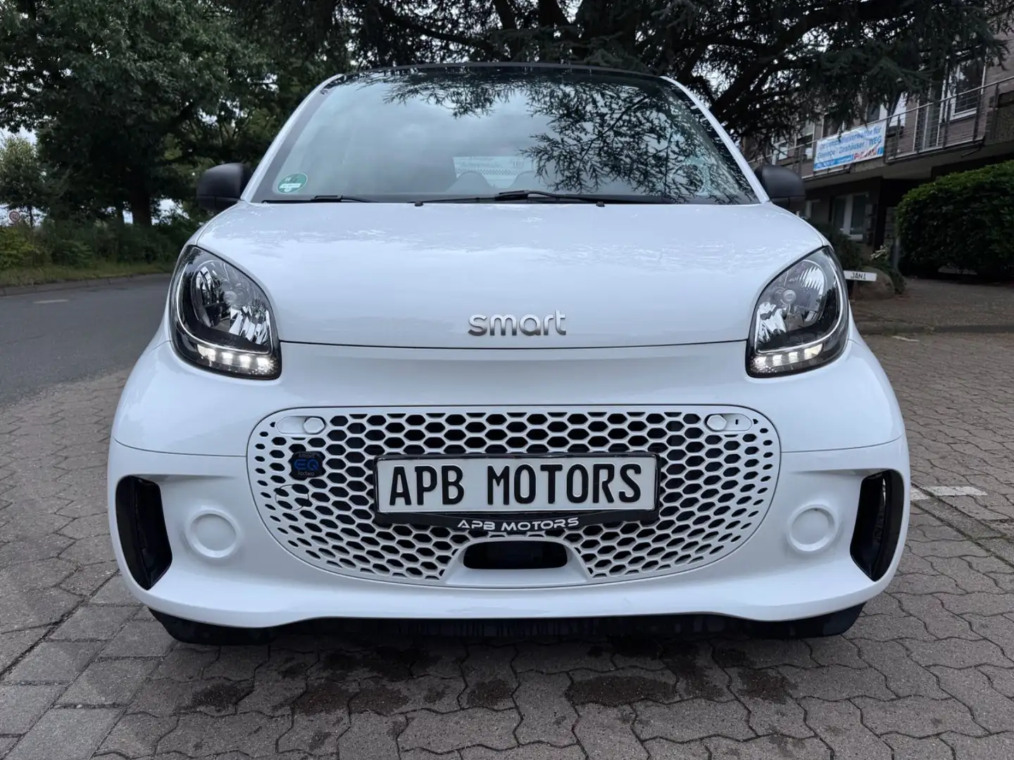 smart forTwo EQ 22kW PDC ALU TEMPOMAT BATTERIE 95% Blanc - 2