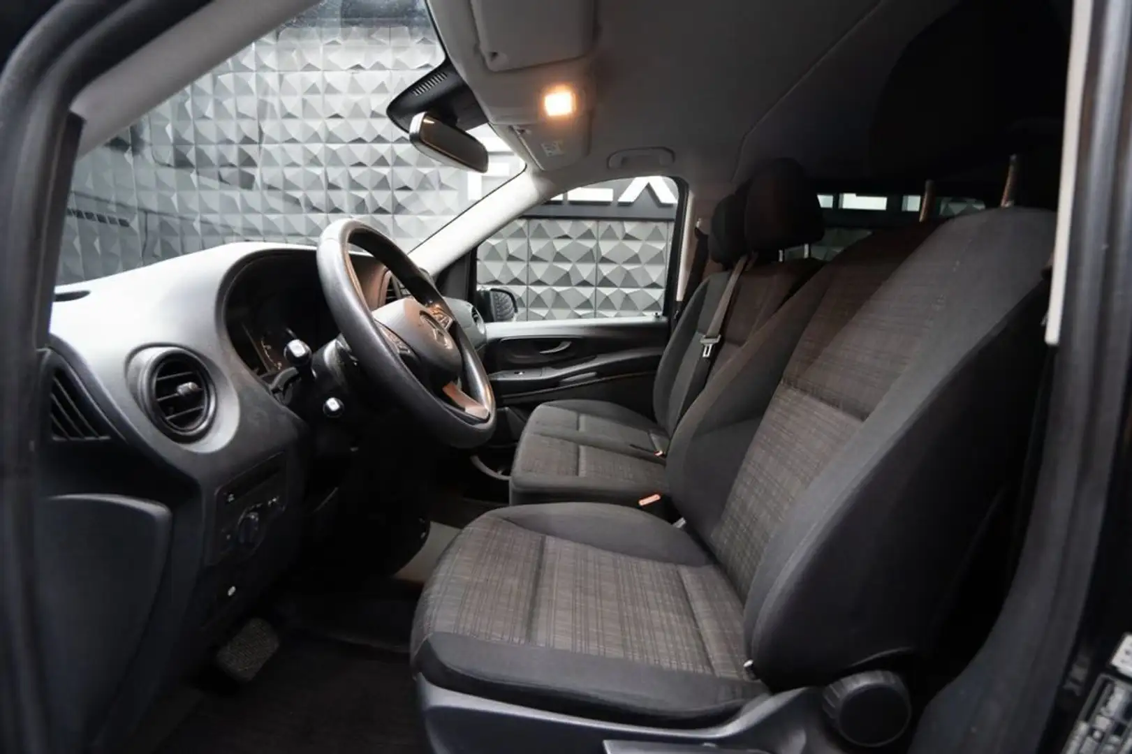 Mercedes-Benz Vito 2.2 116 CDI PL Tourer Pro Extra-Long Nero - 2