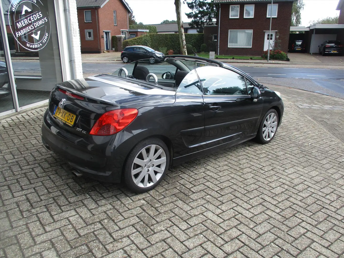 Peugeot 207 1.6 16V CC 110KW zeer goede staat Zwart - 2