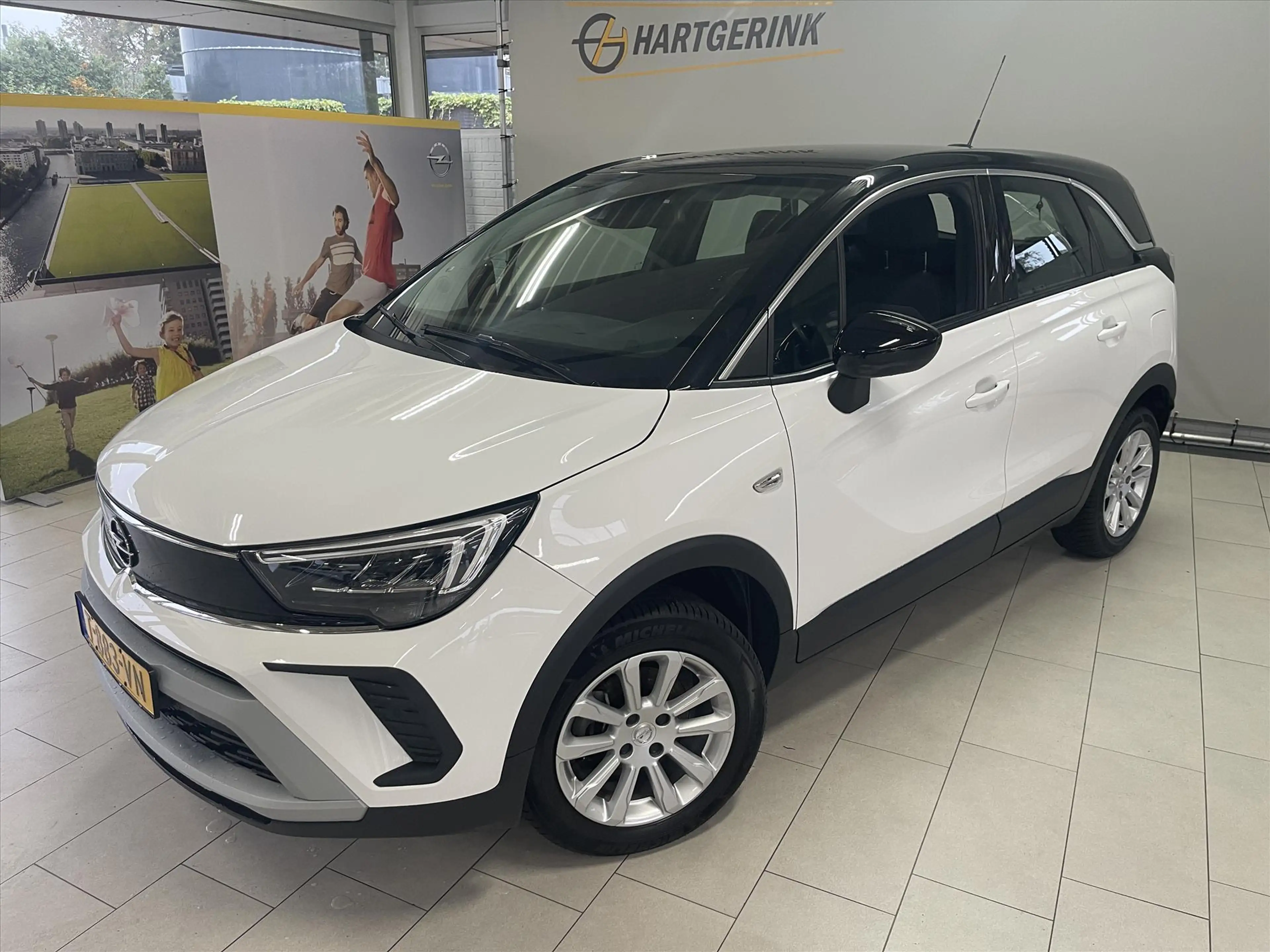 Opel Crossland 1.2 130pk Start/Stop Aut. Elegance *CAMERA* — photo 3