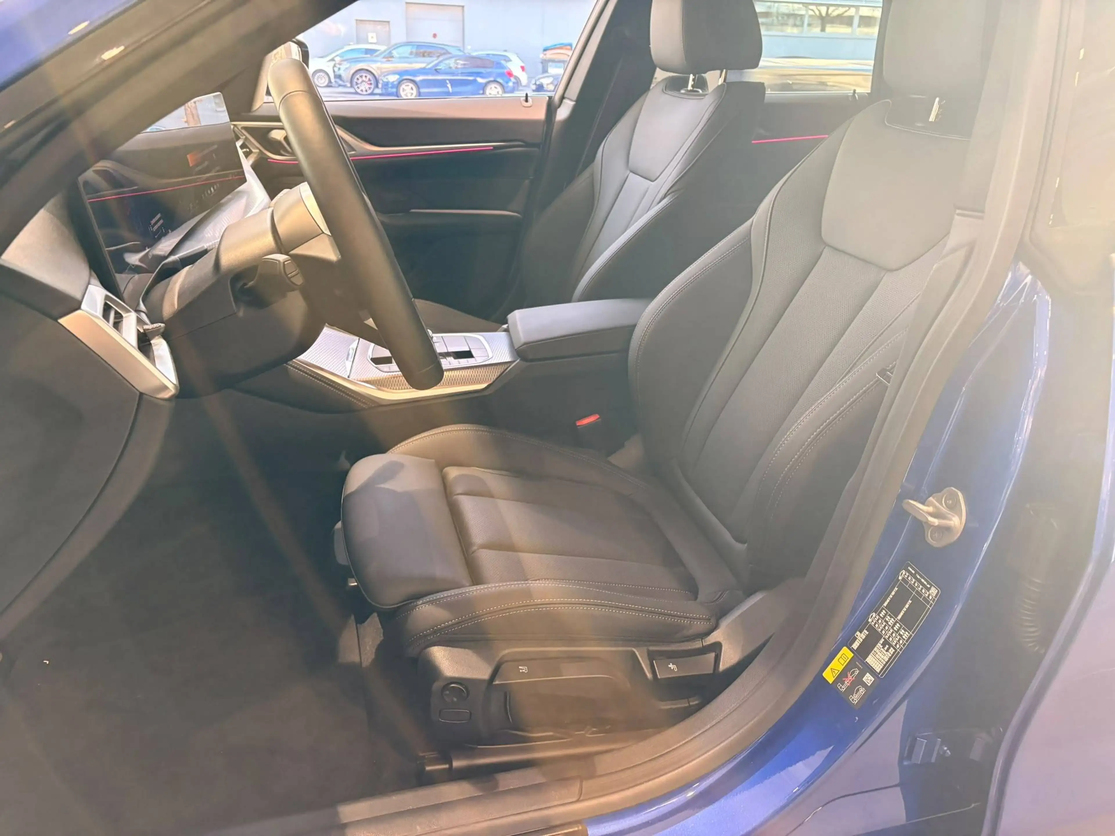 BMW i4 i4 Gran Coupe 83.9 kWh eDrive40 M Edition — photo 7