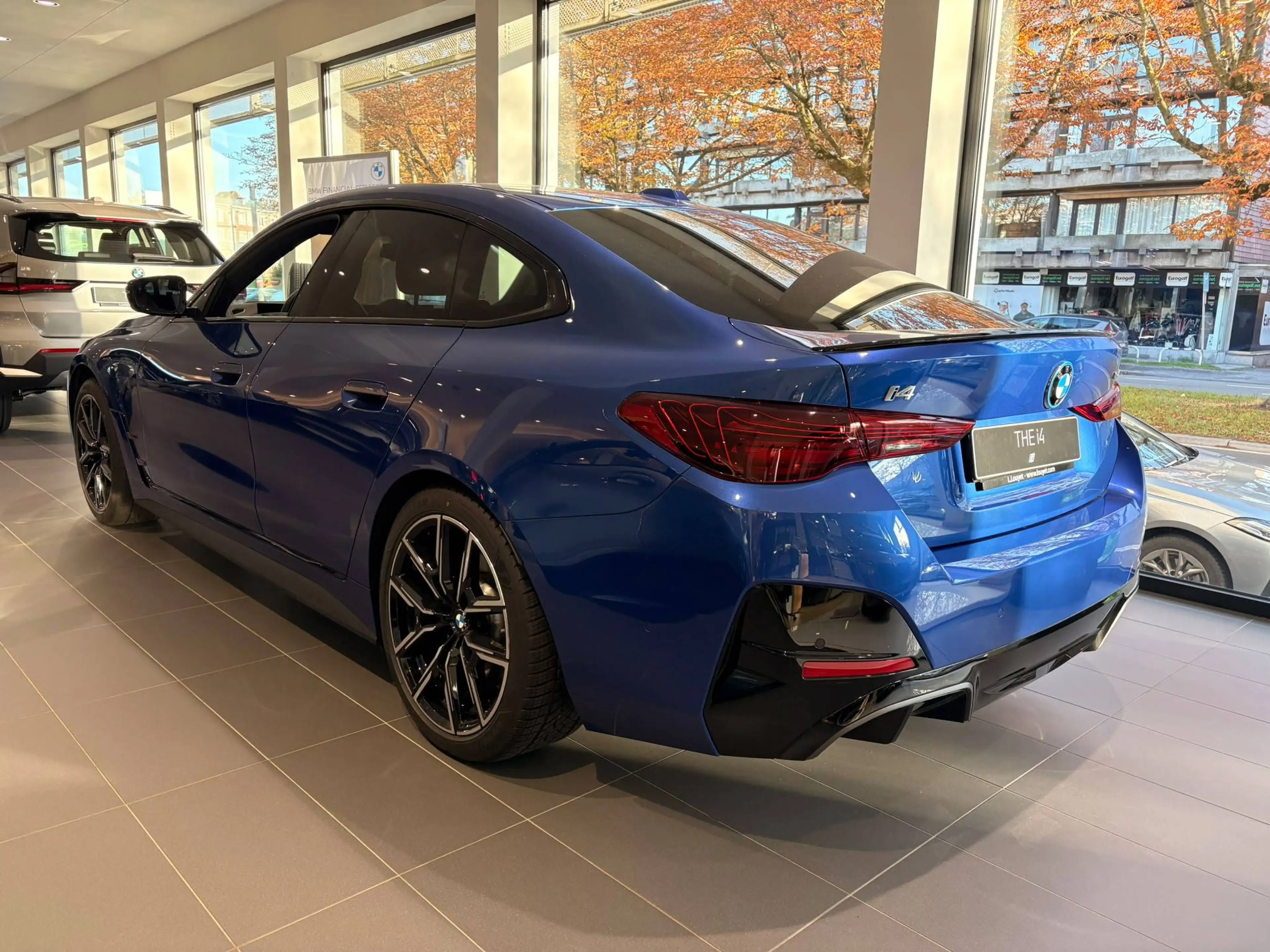 BMW i4 i4 Gran Coupe 83.9 kWh eDrive40 M Edition — photo 3