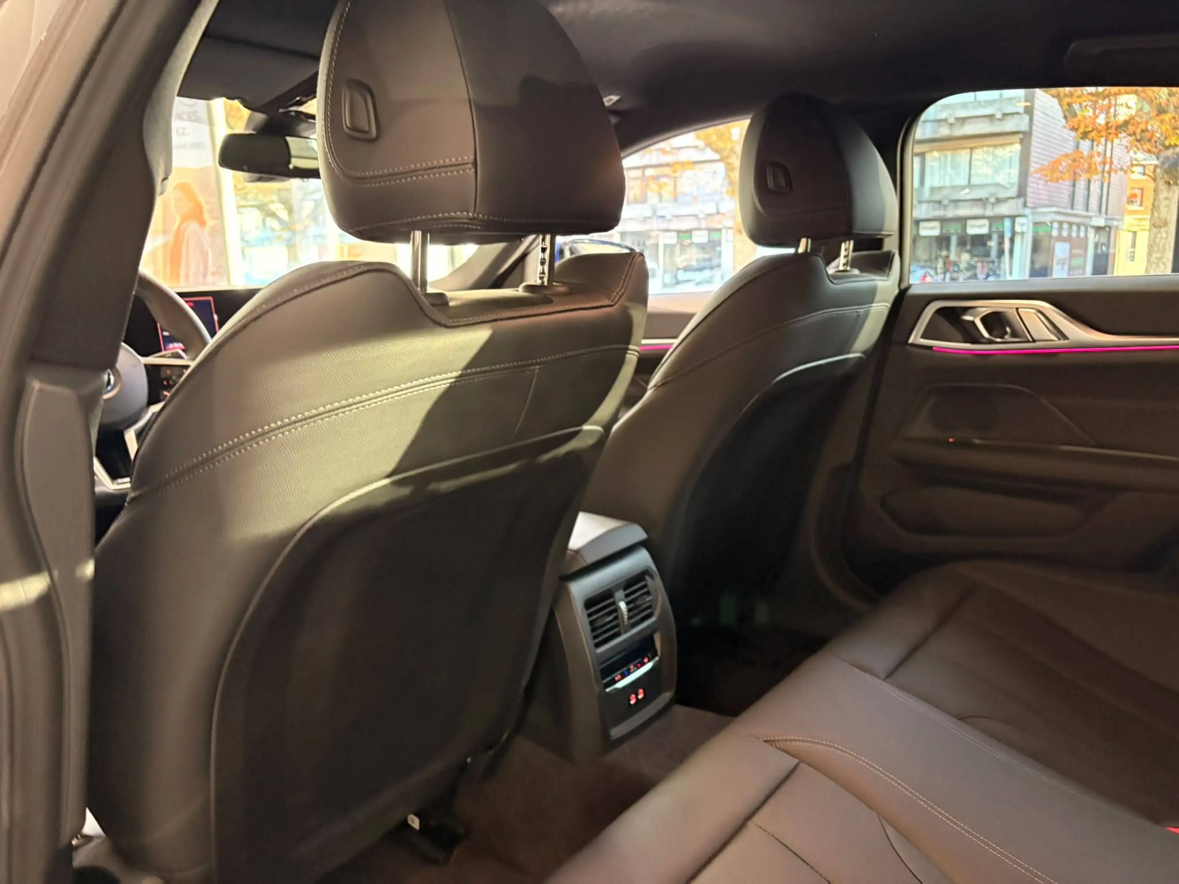 BMW i4 i4 Gran Coupe 83.9 kWh eDrive40 M Edition — photo 13