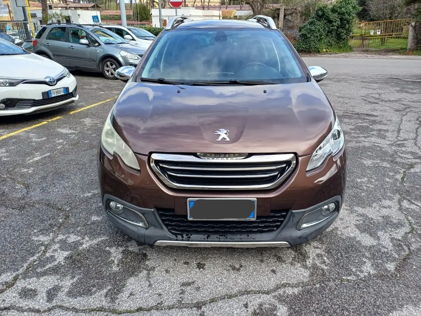 Peugeot 2008 2008 1.2 12v Allure 82cv PREZZO SPECIALE Marrone - 1